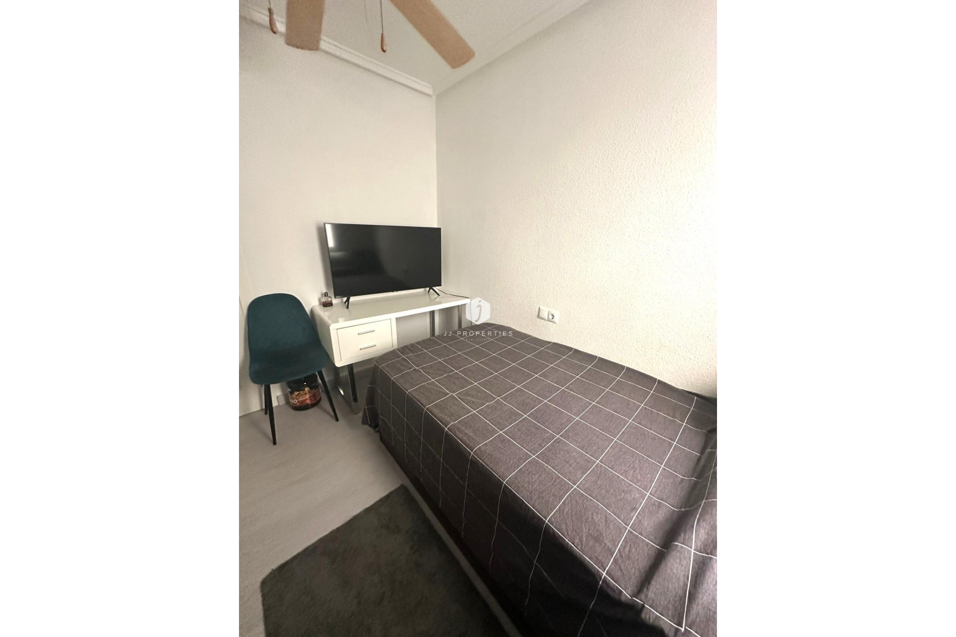Aus zweiter Hand - Wohnung -
Torrevieja - Centro