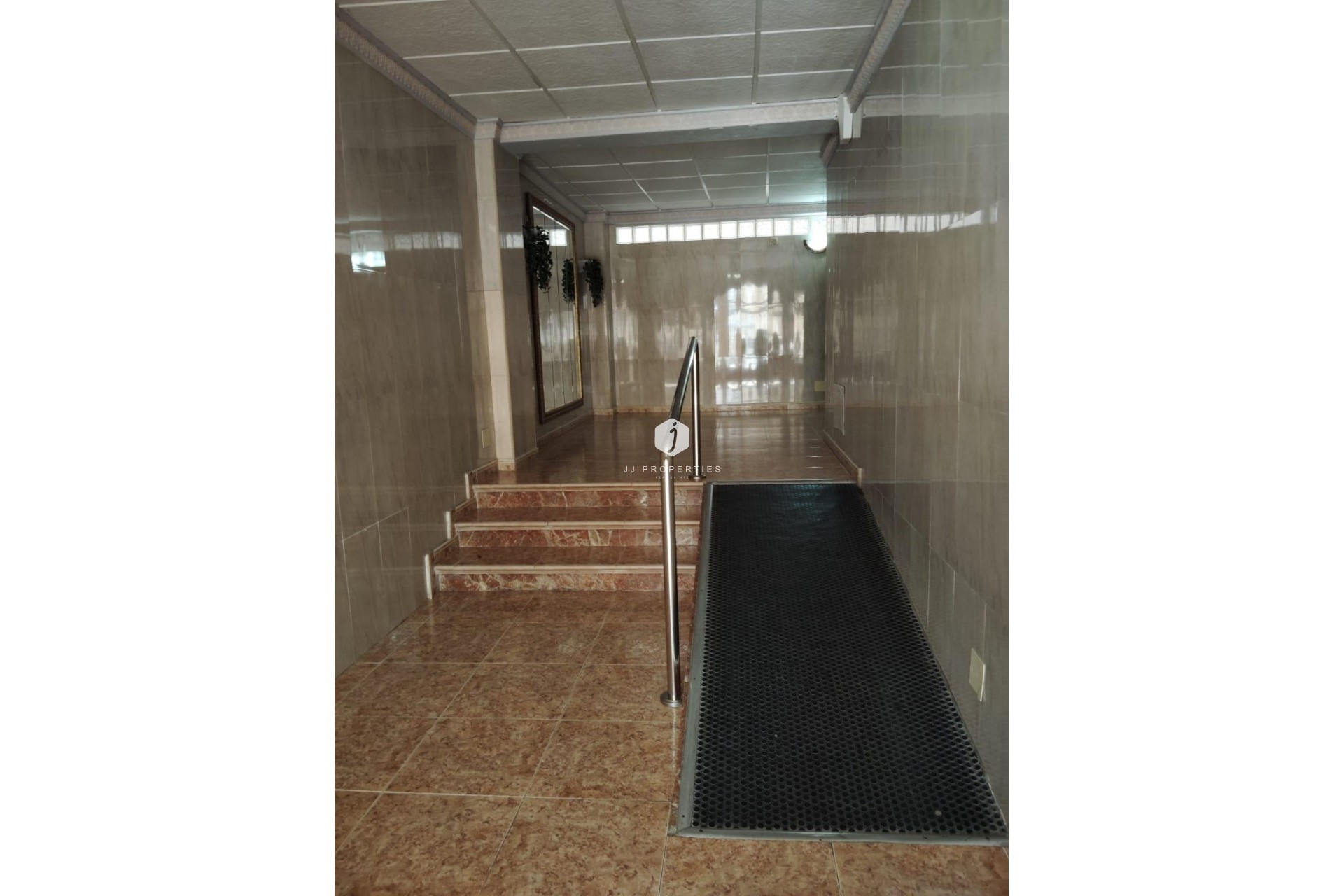 Aus zweiter Hand - Wohnung -
Torrevieja - Centro