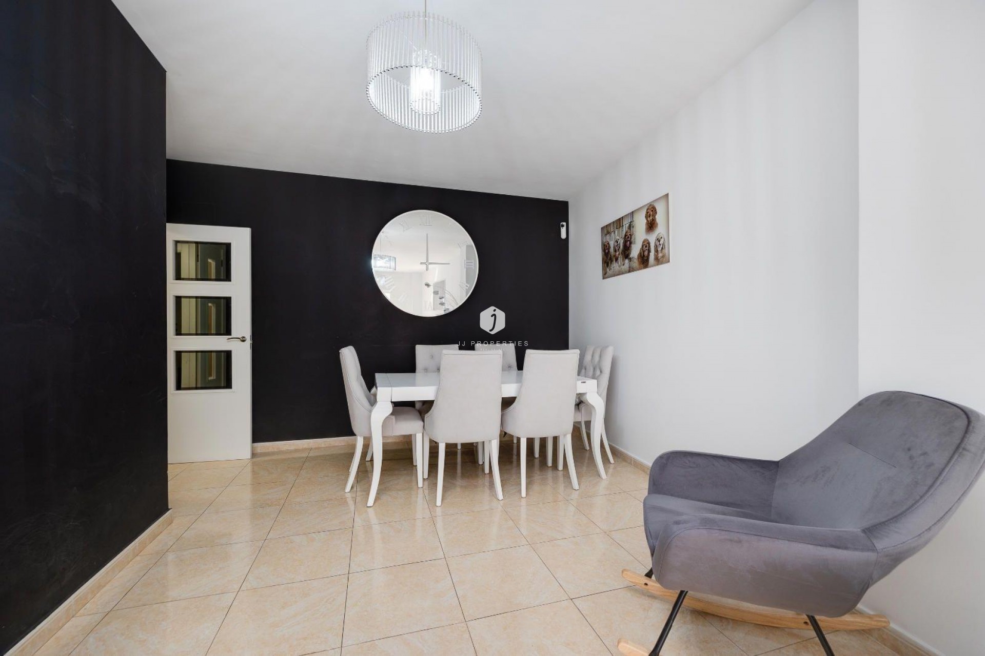 Aus zweiter Hand - Wohnung -
Torrevieja - Centro