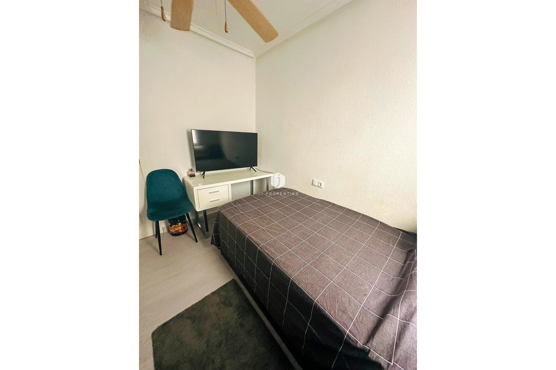 Aus zweiter Hand - Wohnung -
Torrevieja - Centro