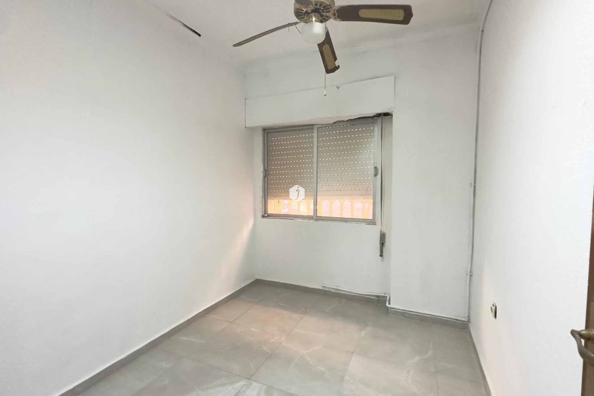 Aus zweiter Hand - Wohnung -
Torrevieja - Centro