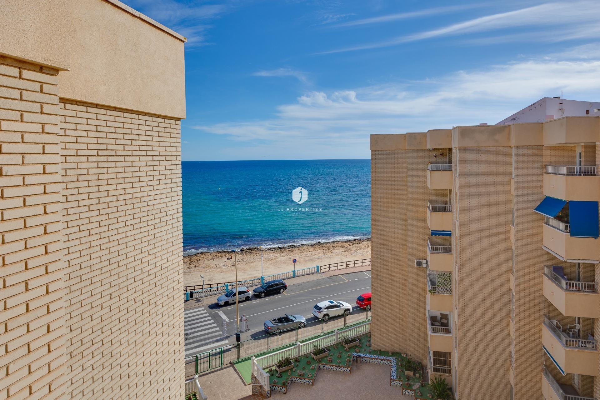 Aus zweiter Hand - Wohnung -
Torrevieja - Centro