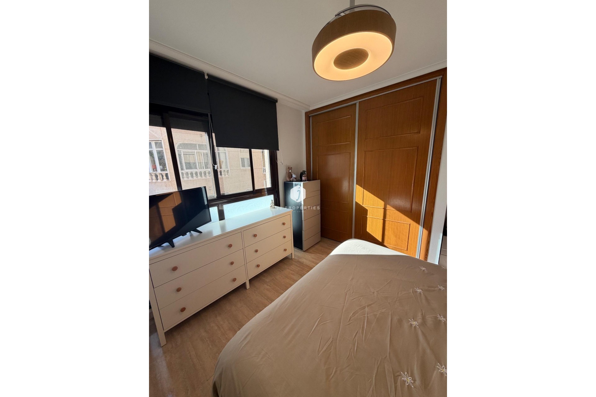 Aus zweiter Hand - Wohnung -
Torrevieja - Centro