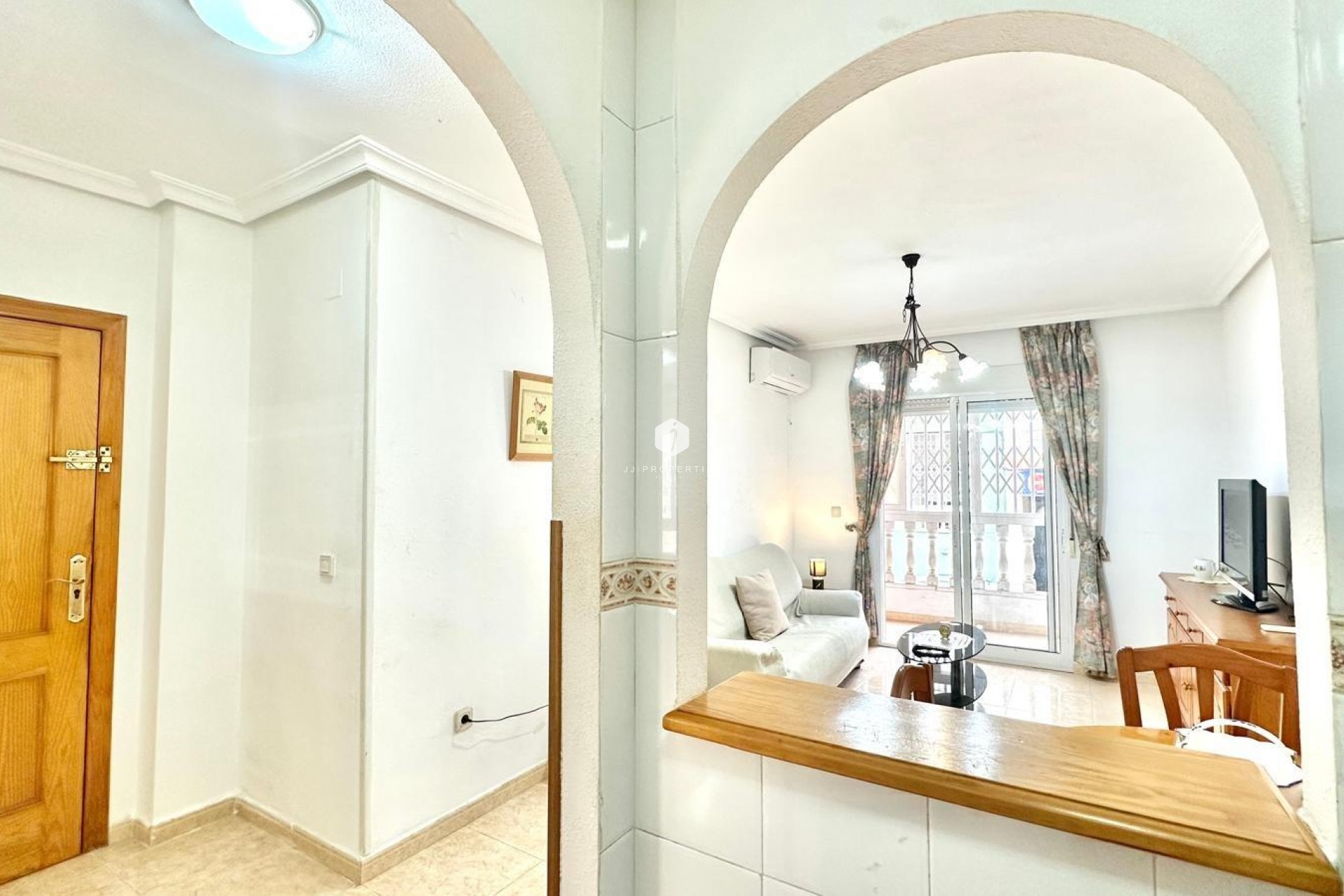 Aus zweiter Hand - Wohnung -
Torrevieja - Centro