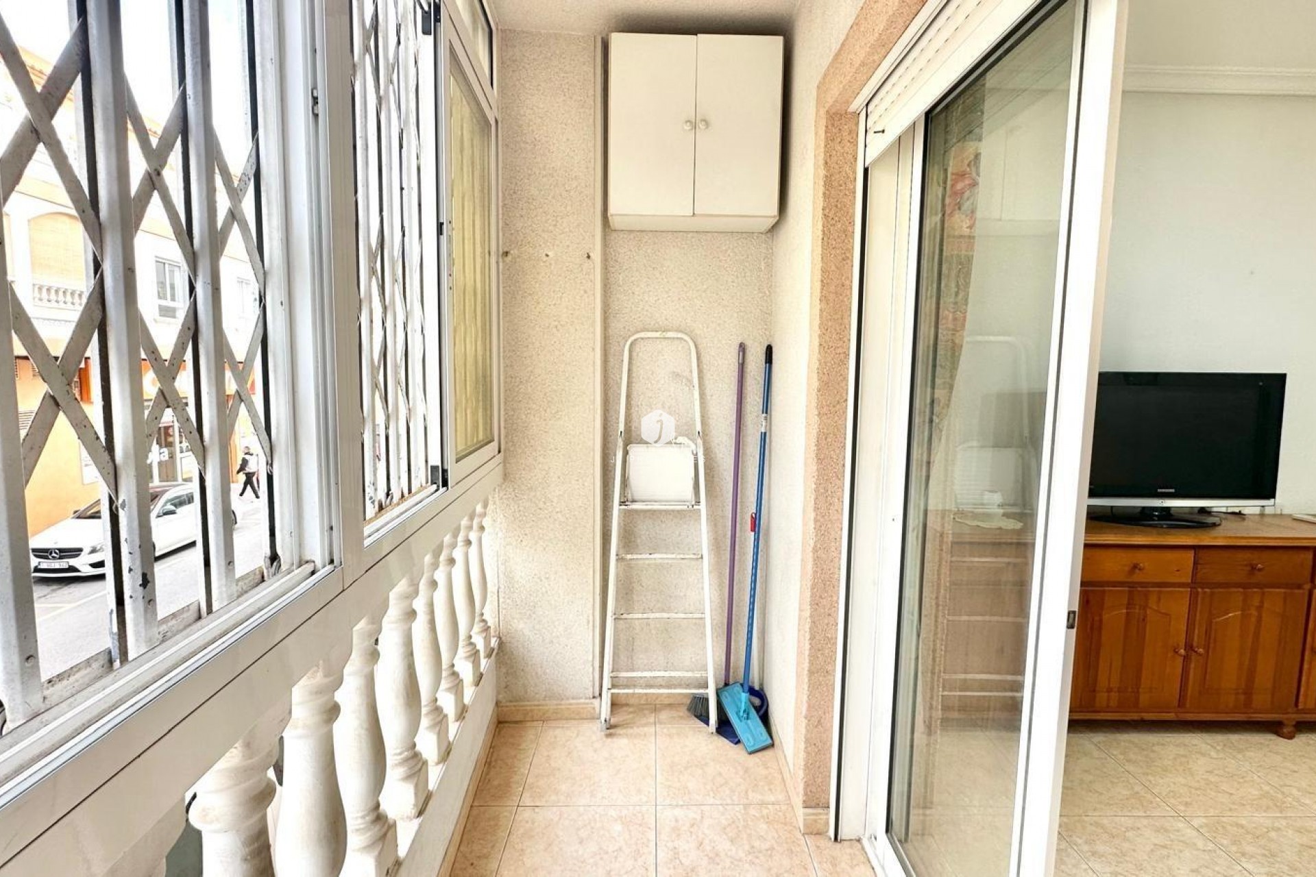 Aus zweiter Hand - Wohnung -
Torrevieja - Centro