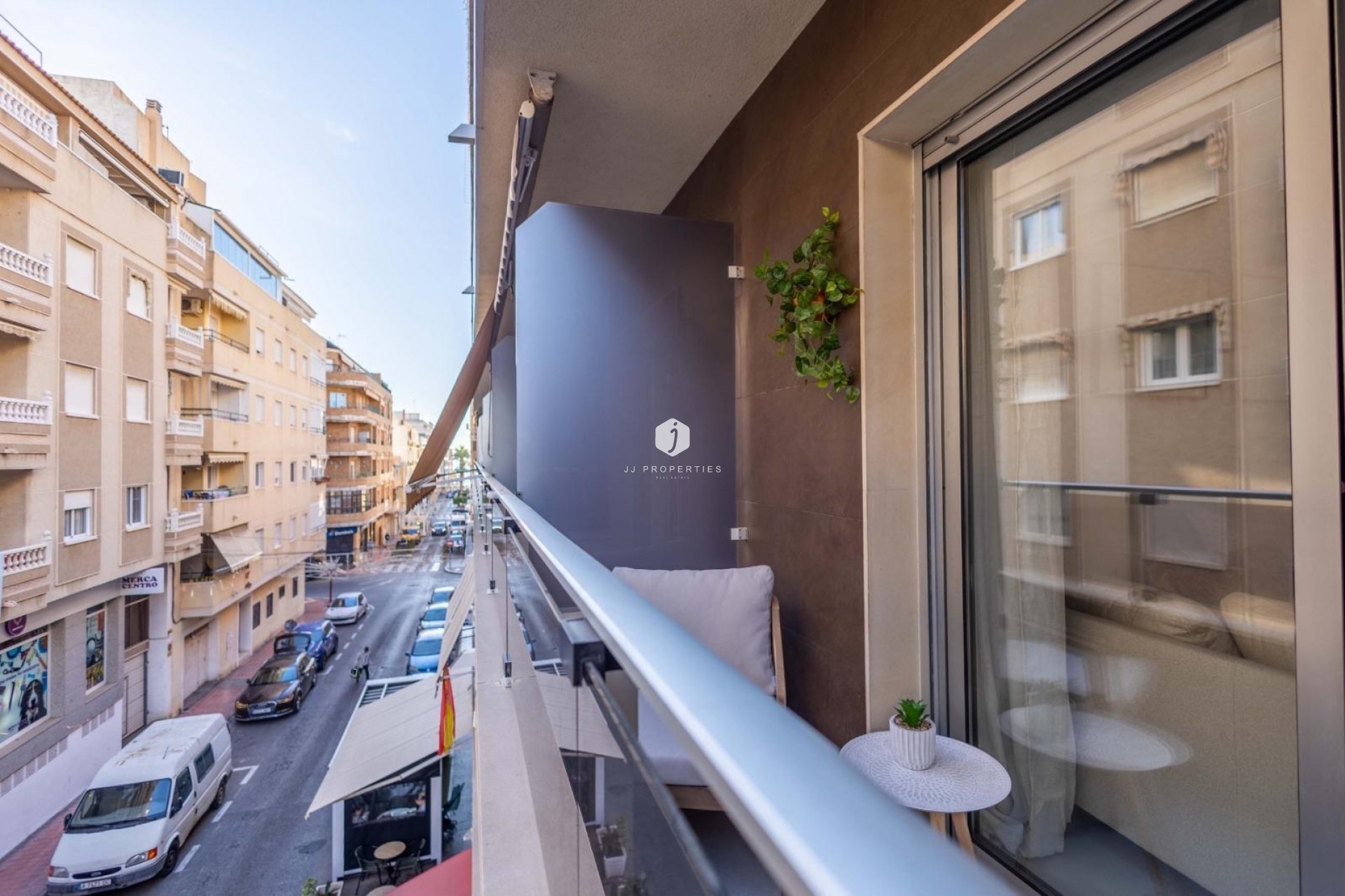 Aus zweiter Hand - Wohnung -
Torrevieja - Centro