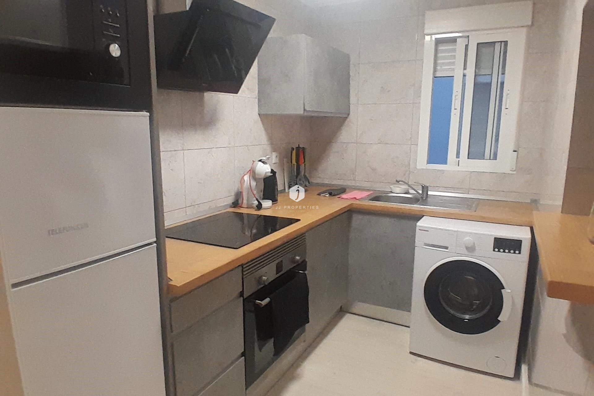 Aus zweiter Hand - Wohnung -
Torrevieja - Centro