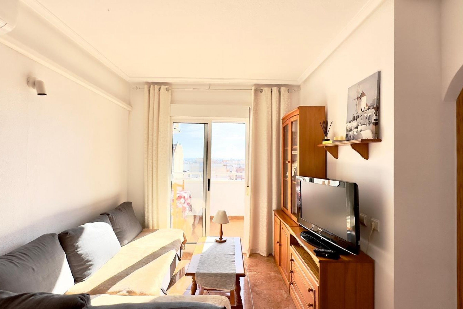 Aus zweiter Hand - Wohnung -
Torrevieja - Centro