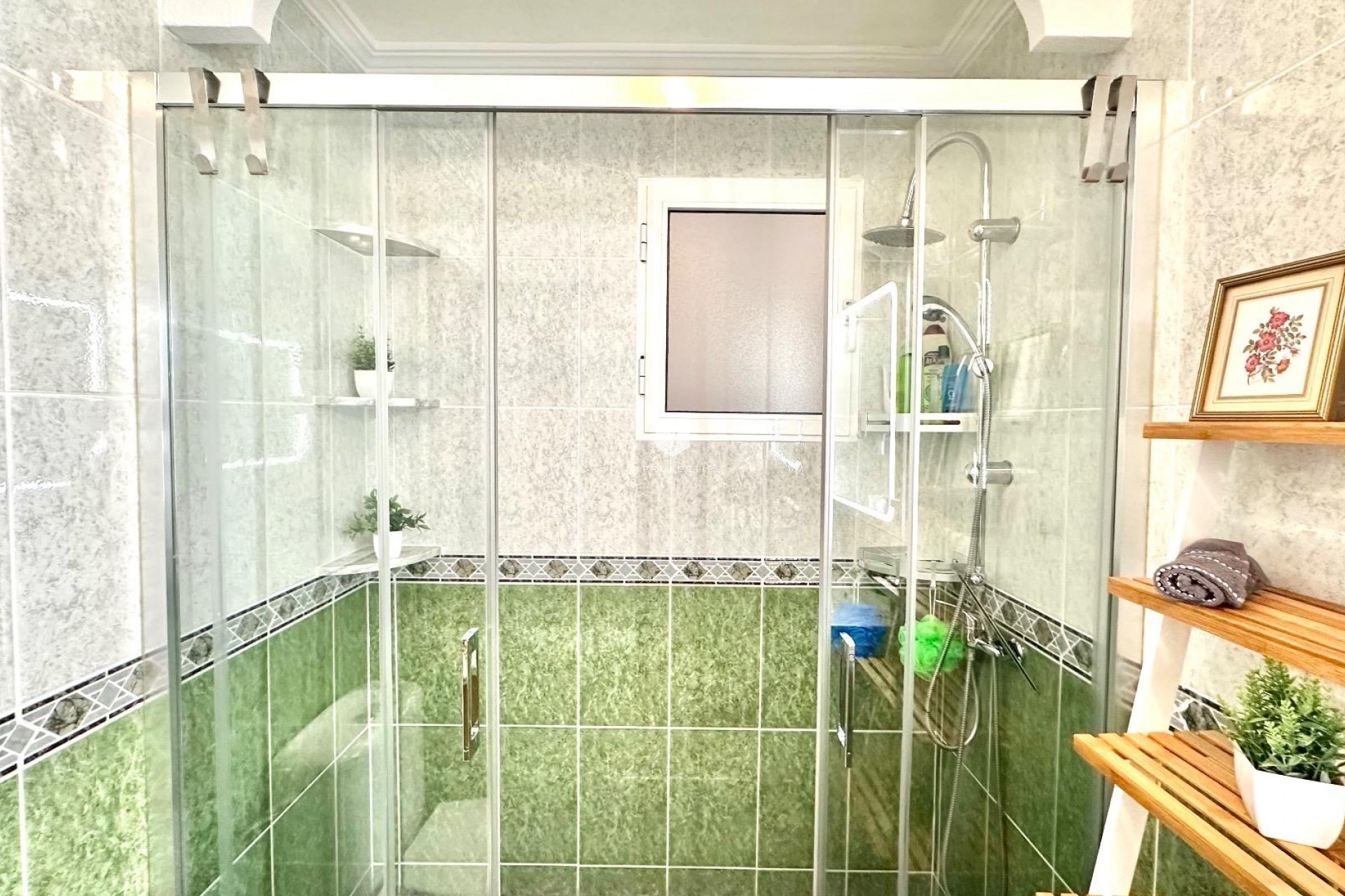 Aus zweiter Hand - Wohnung -
Torrevieja - Centro