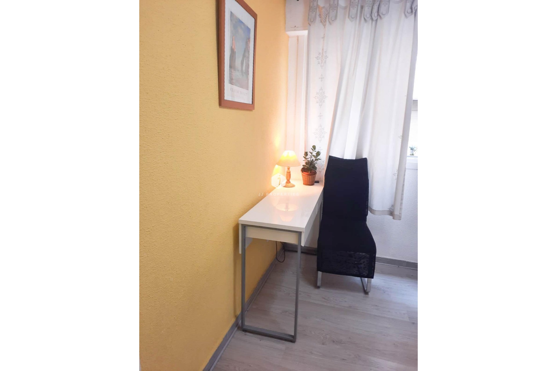 Aus zweiter Hand - Wohnung -
Torrevieja - Centro