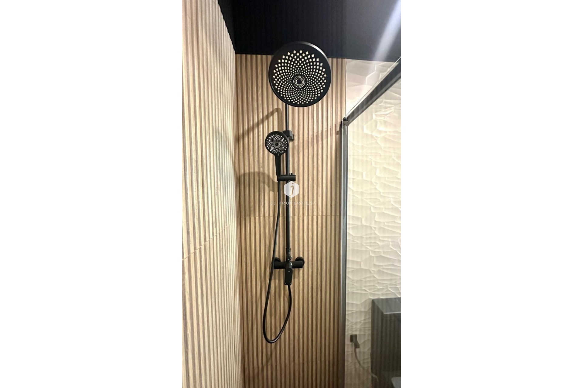 Aus zweiter Hand - Wohnung -
Torrevieja - Centro