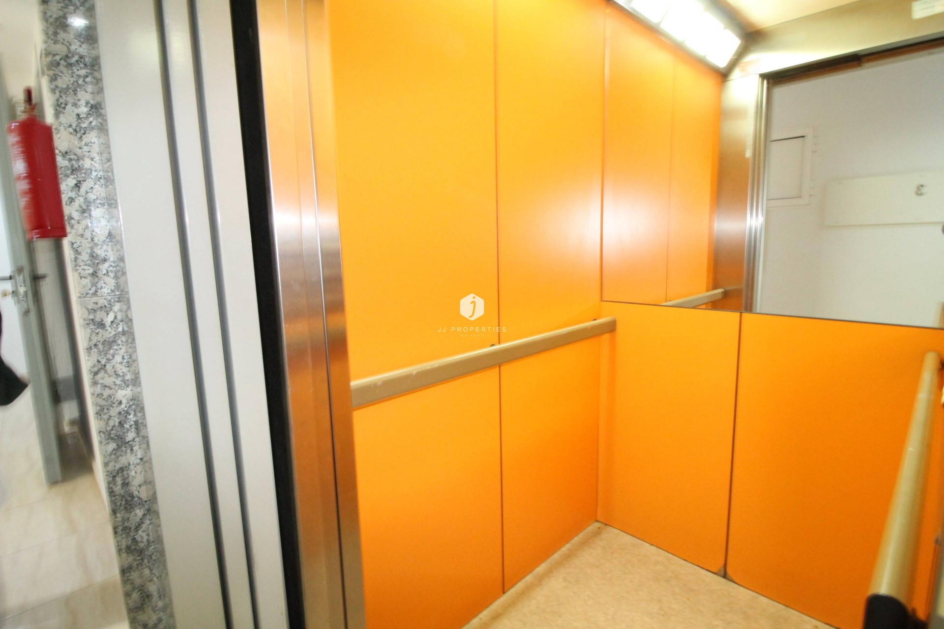 Aus zweiter Hand - Wohnung -
Torrevieja - Centro