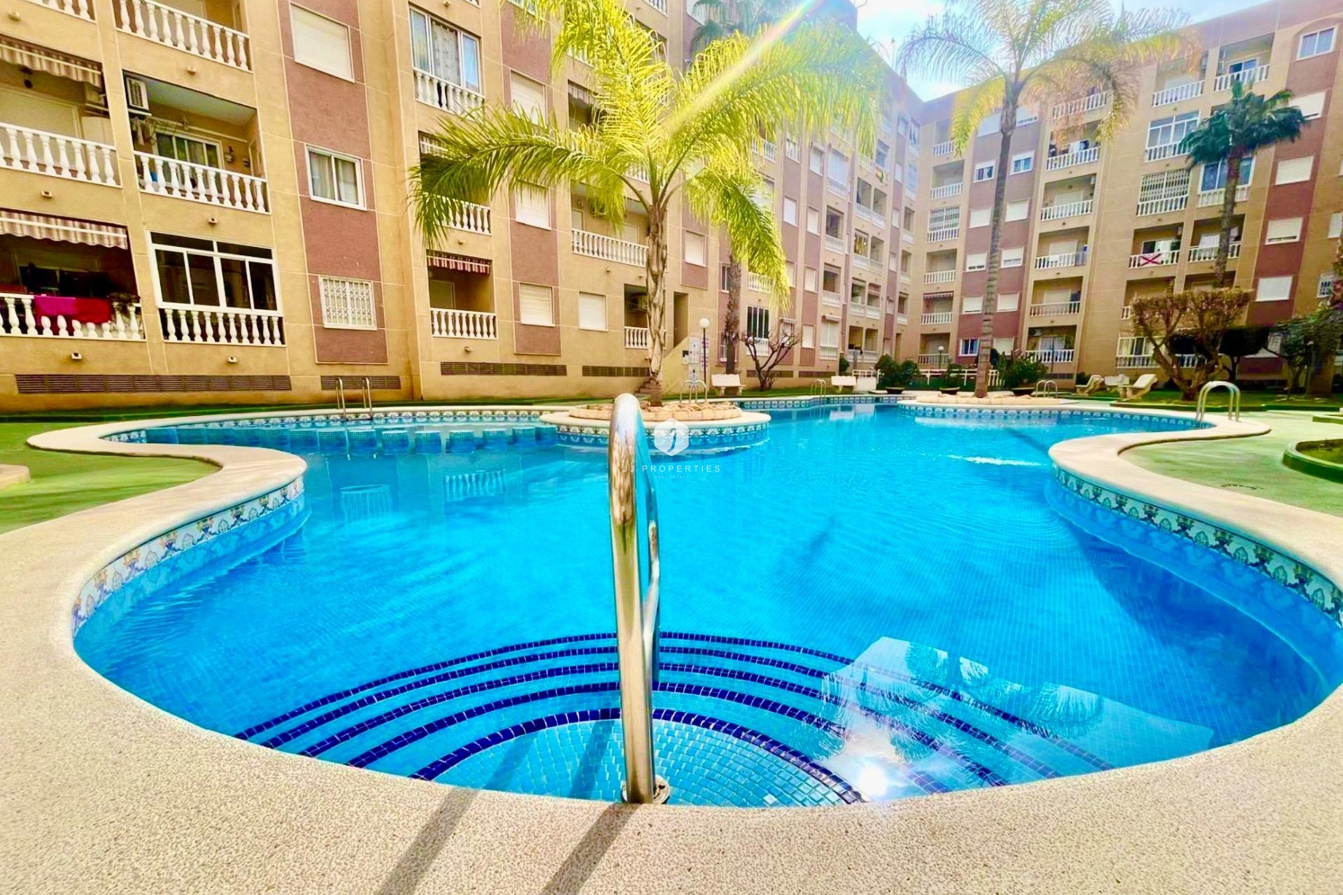 Aus zweiter Hand - Wohnung -
Torrevieja - Centro