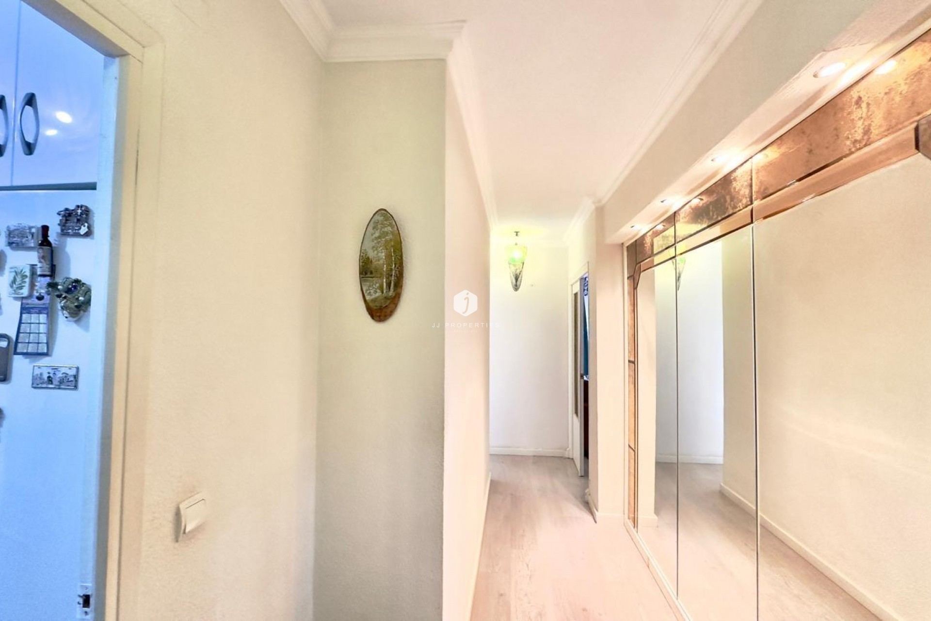 Aus zweiter Hand - Wohnung -
Torrevieja - Centro