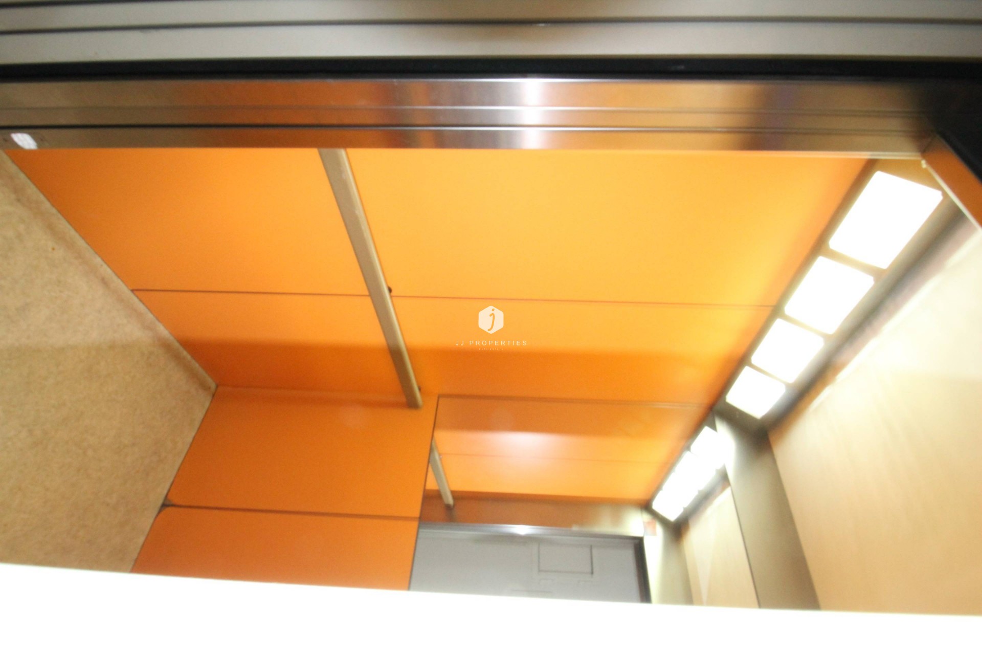 Aus zweiter Hand - Wohnung -
Torrevieja - Centro