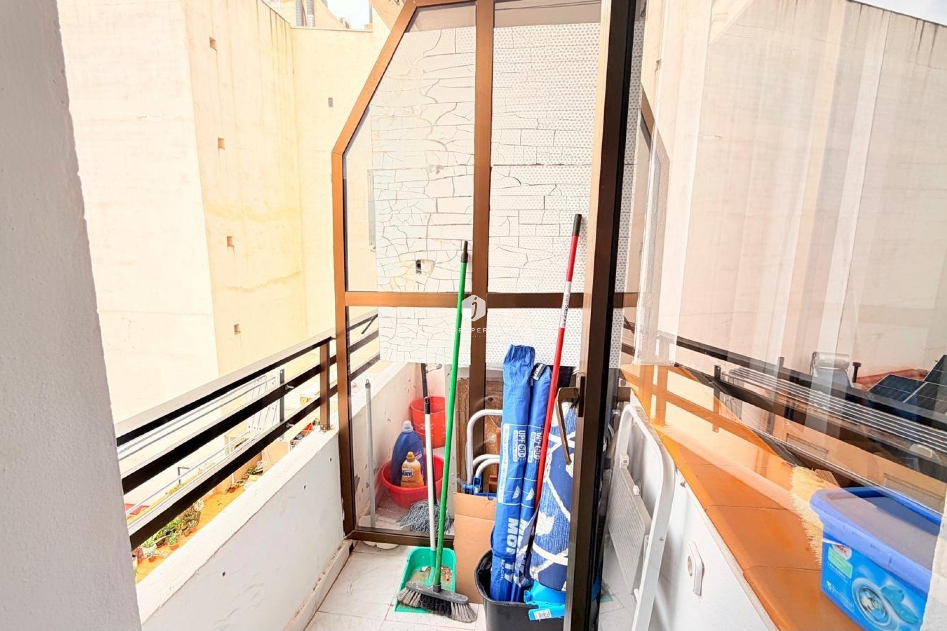 Aus zweiter Hand - Wohnung -
Torrevieja - Centro