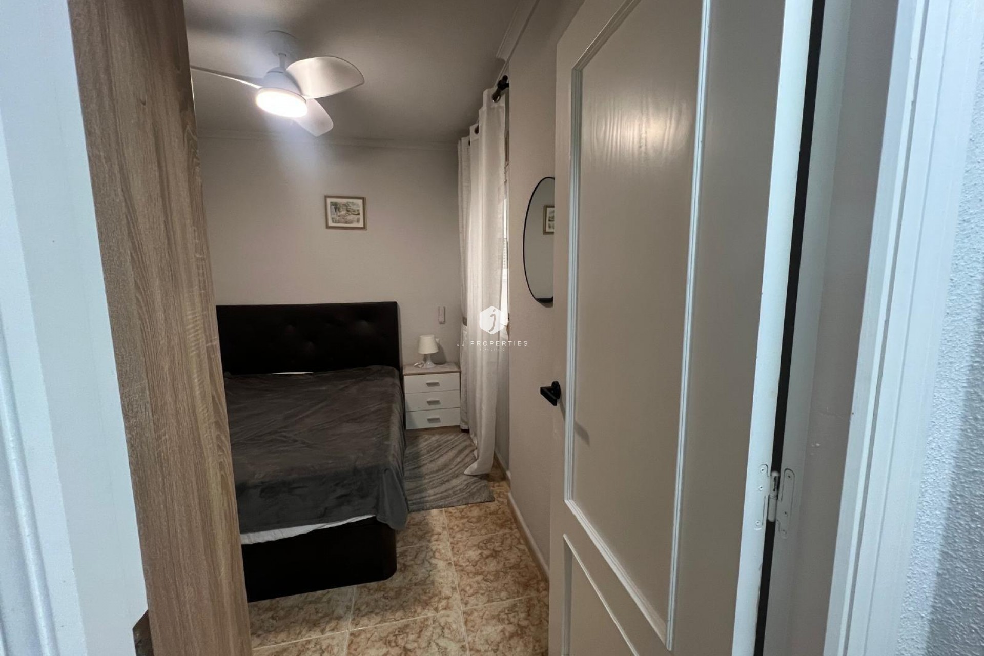 Aus zweiter Hand - Wohnung -
Torrevieja - Centro