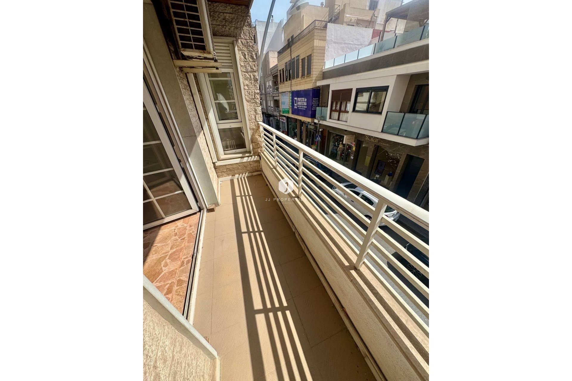 Aus zweiter Hand - Wohnung -
Torrevieja - Centro