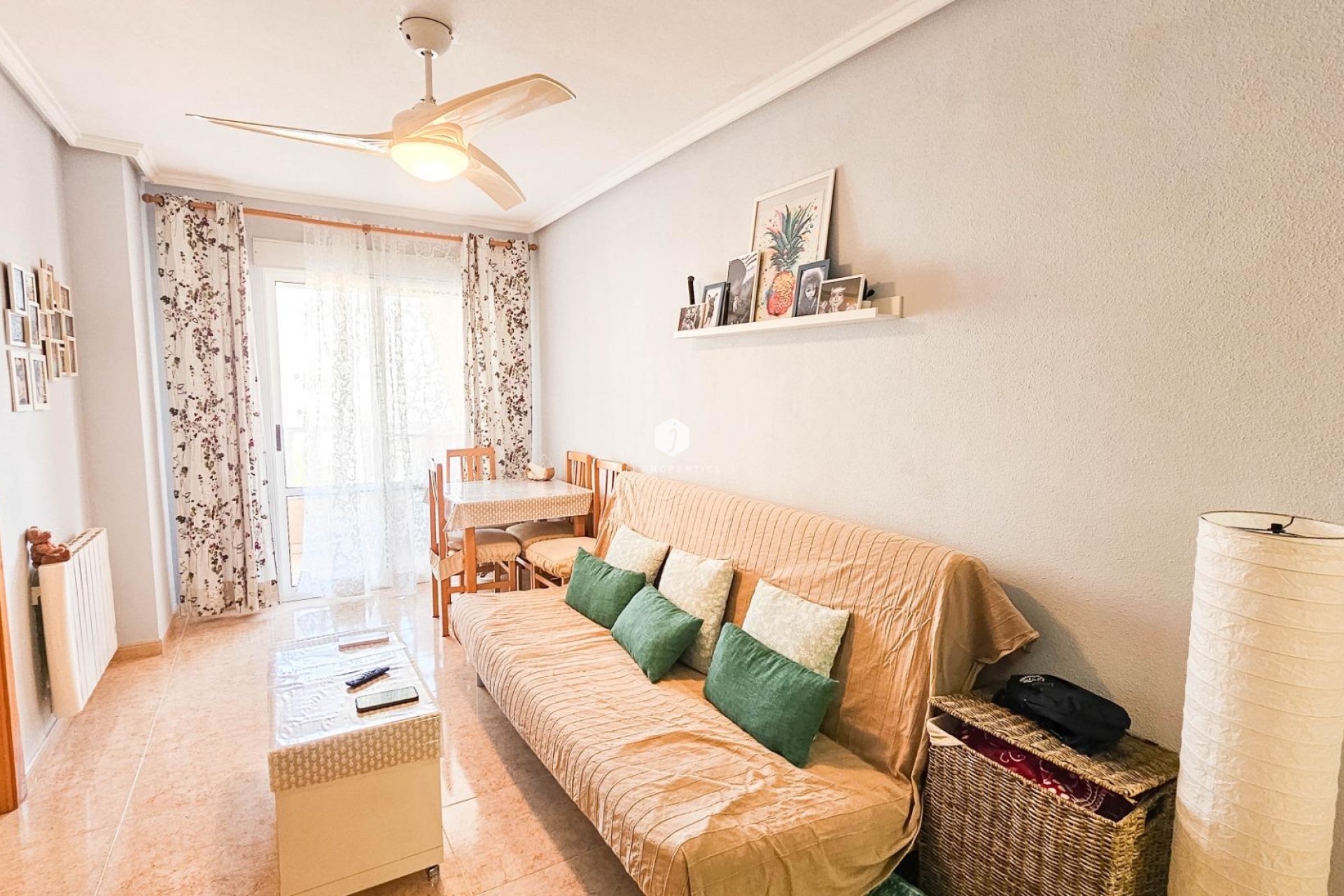 Aus zweiter Hand - Wohnung -
Torrevieja - Centro