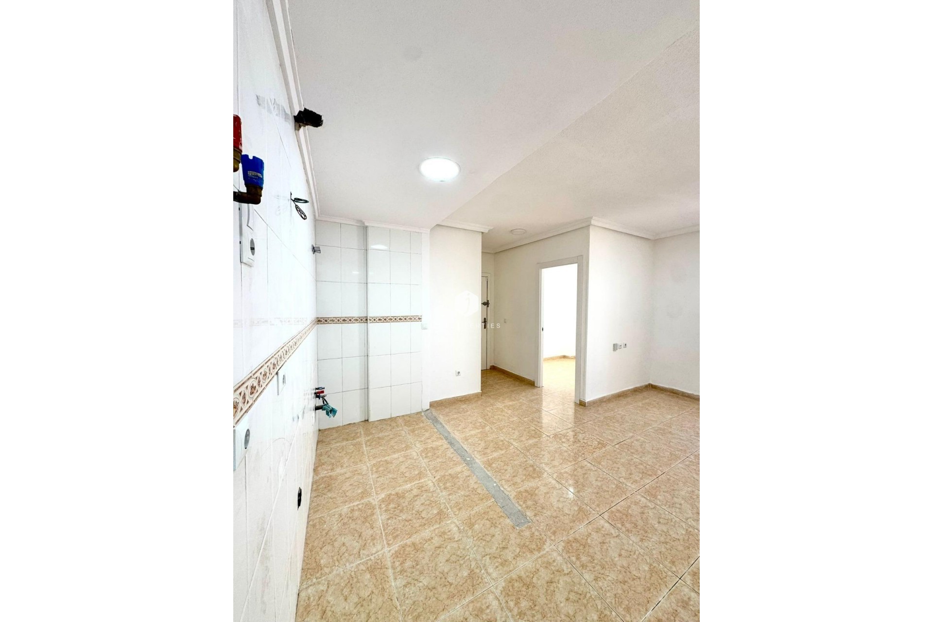 Aus zweiter Hand - Wohnung -
Torrevieja - Centro