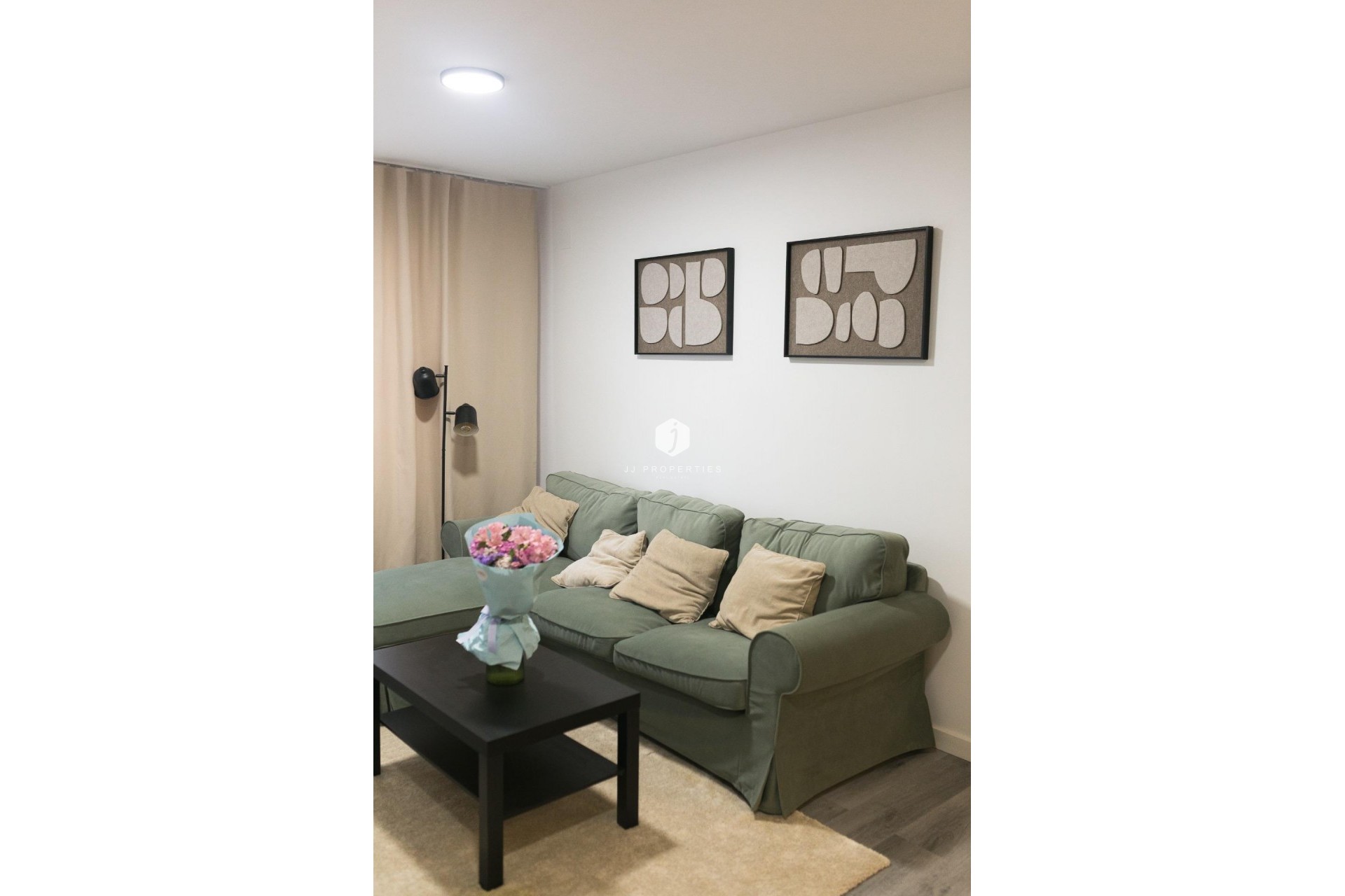 Aus zweiter Hand - Wohnung -
Torrevieja - Centro