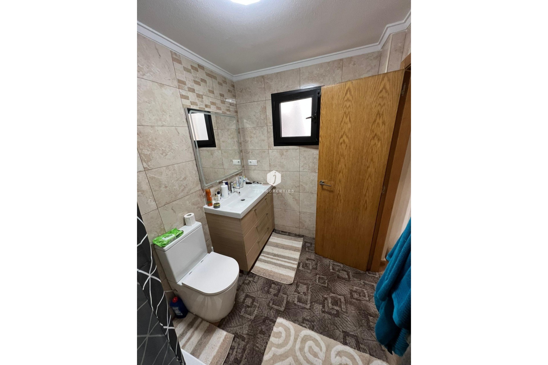 Aus zweiter Hand - Wohnung -
Torrevieja - Centro