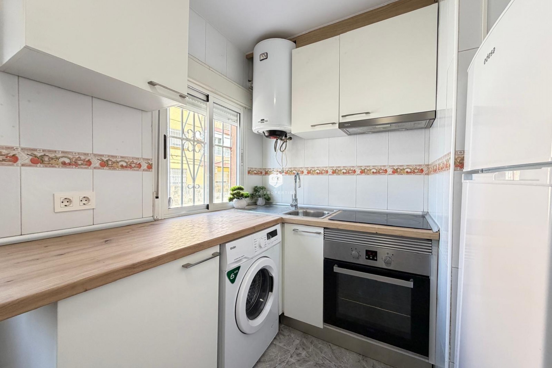 Aus zweiter Hand - Wohnung -
Torrevieja - Centro