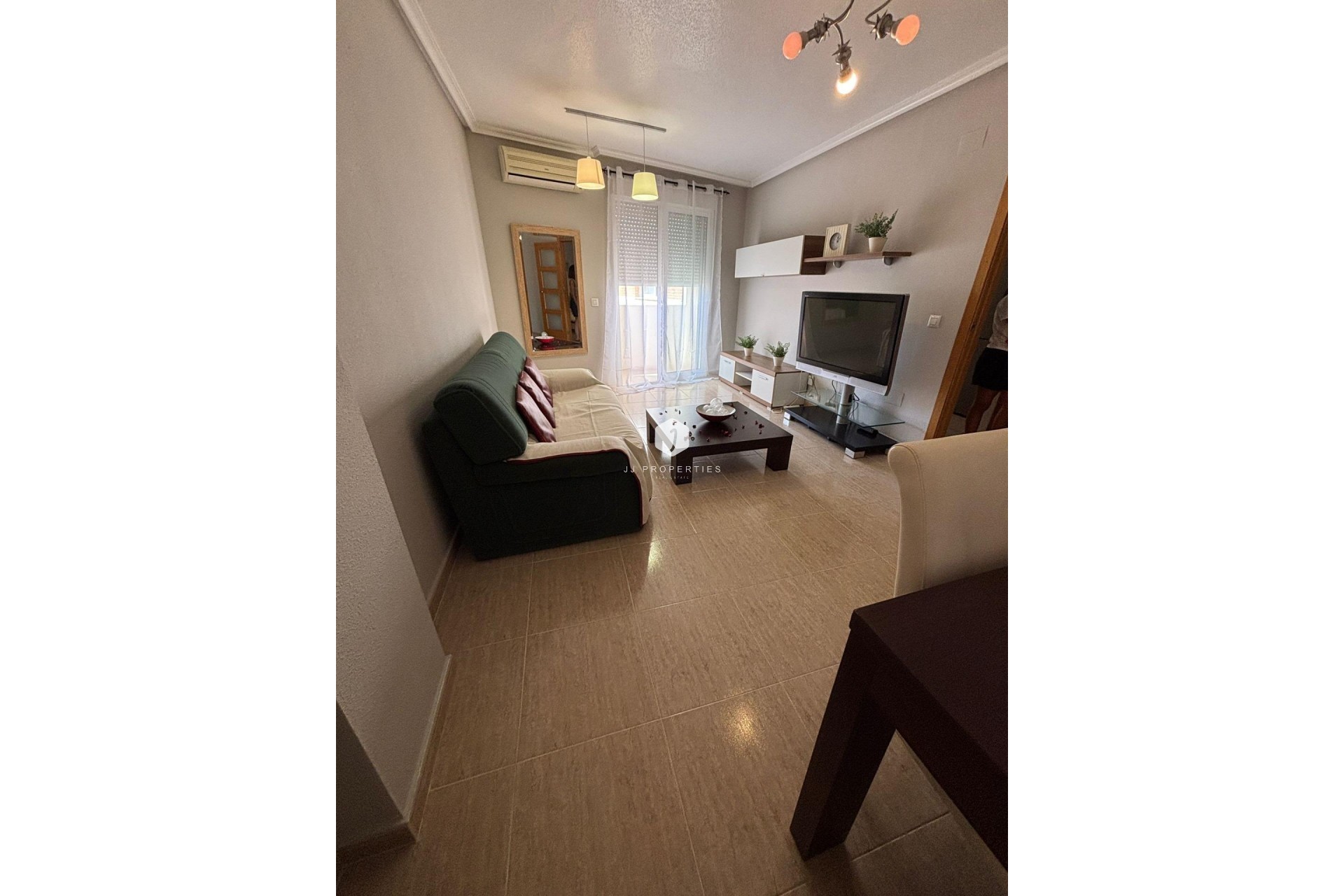 Aus zweiter Hand - Wohnung -
Torrevieja - Centro