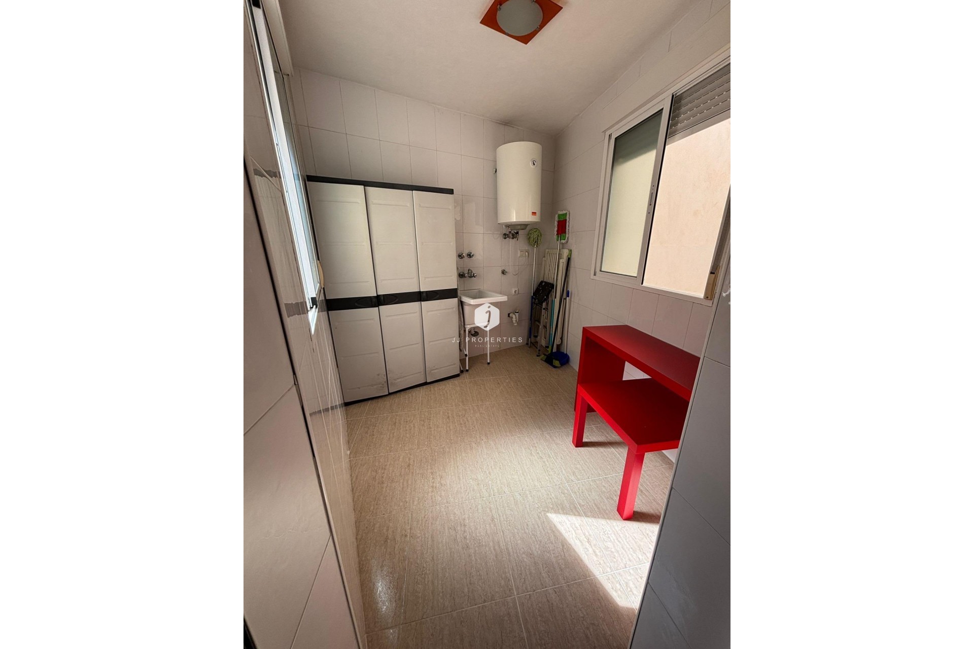 Aus zweiter Hand - Wohnung -
Torrevieja - Centro