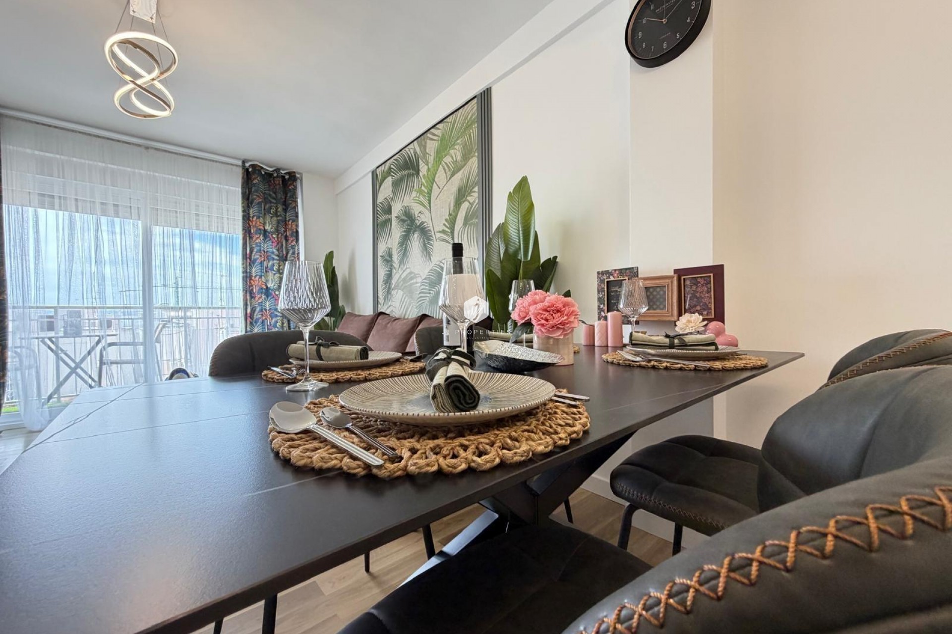 Aus zweiter Hand - Wohnung -
Torrevieja - Centro