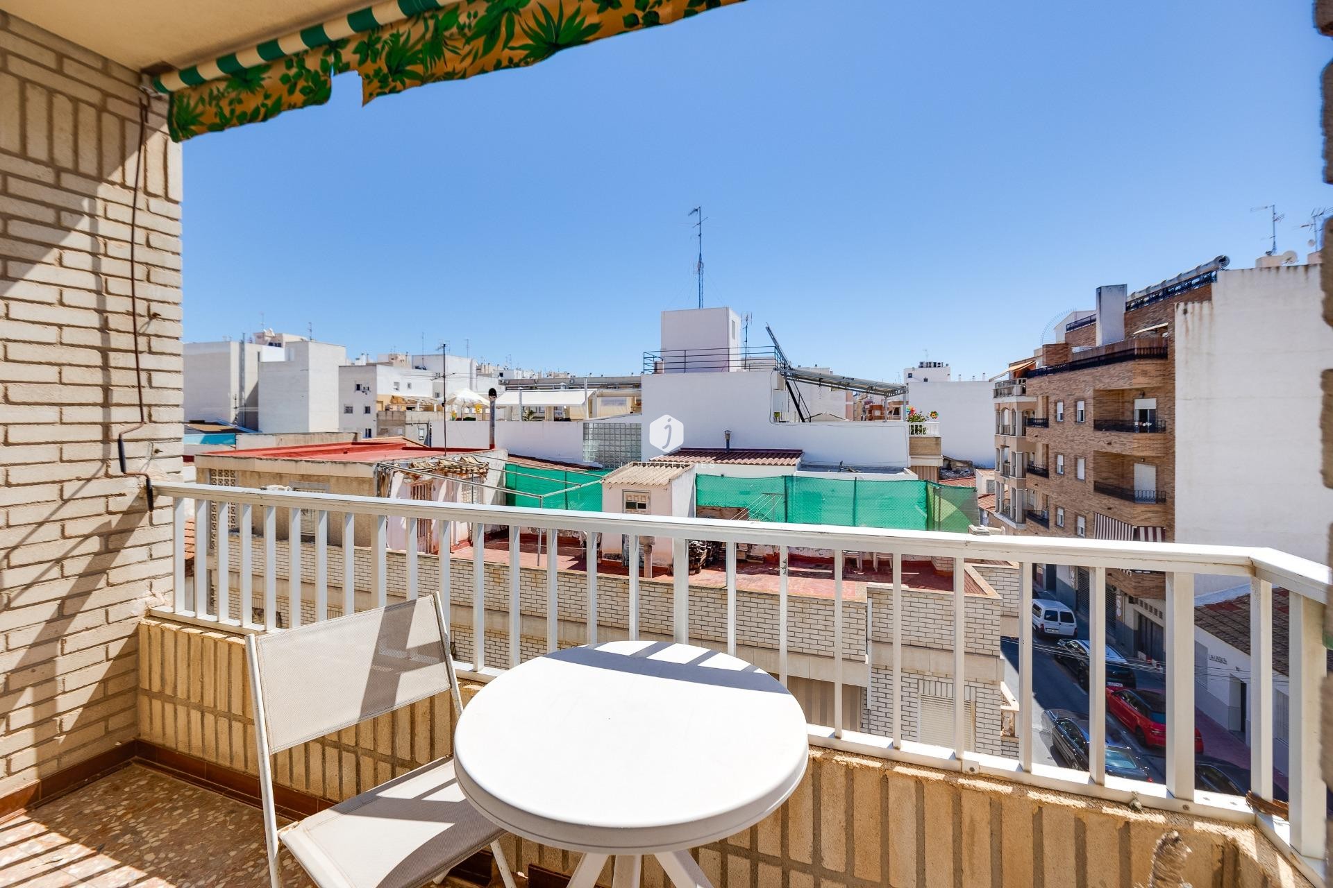 Aus zweiter Hand - Wohnung -
Torrevieja - Centro
