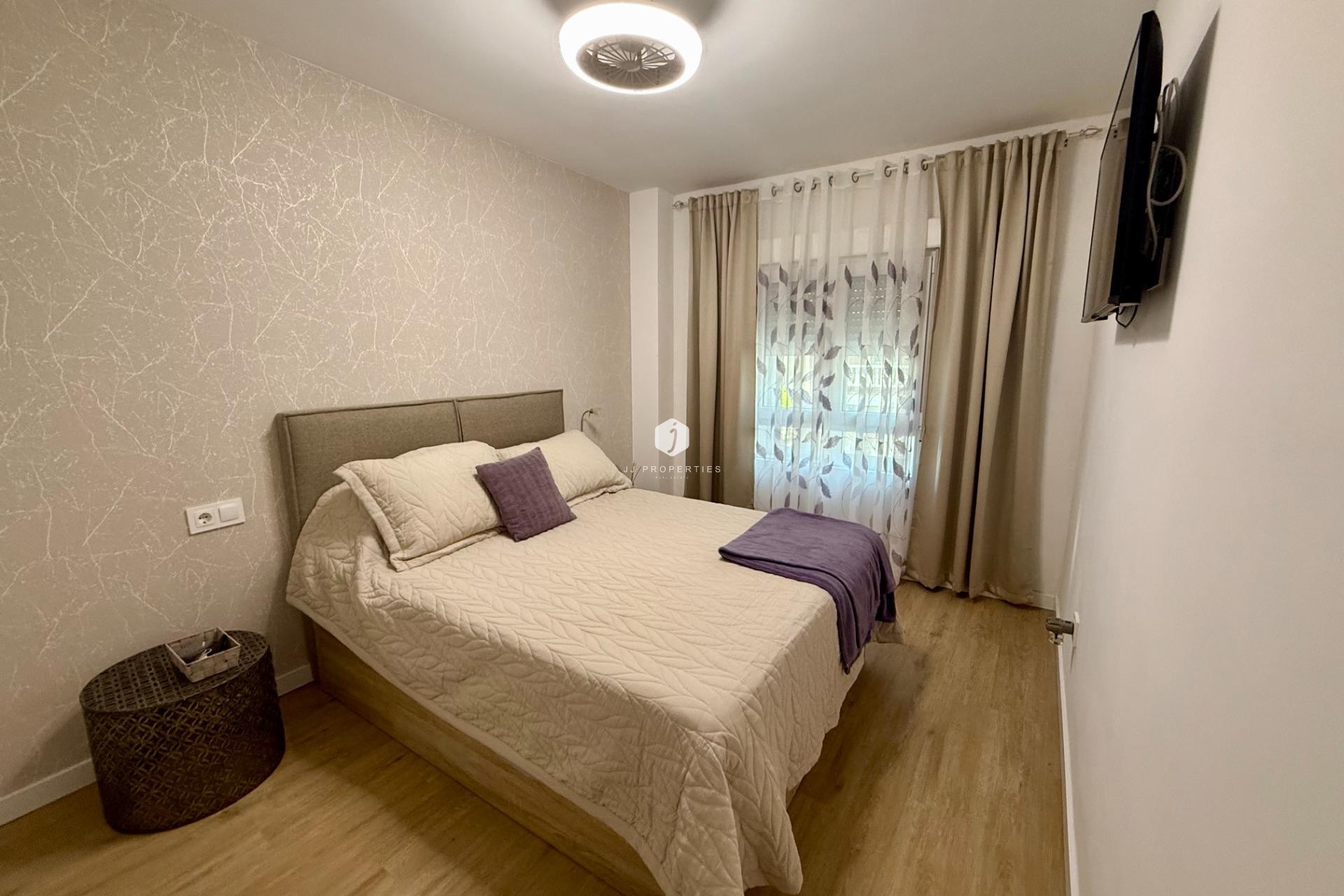 Aus zweiter Hand - Wohnung -
Torrevieja - Centro