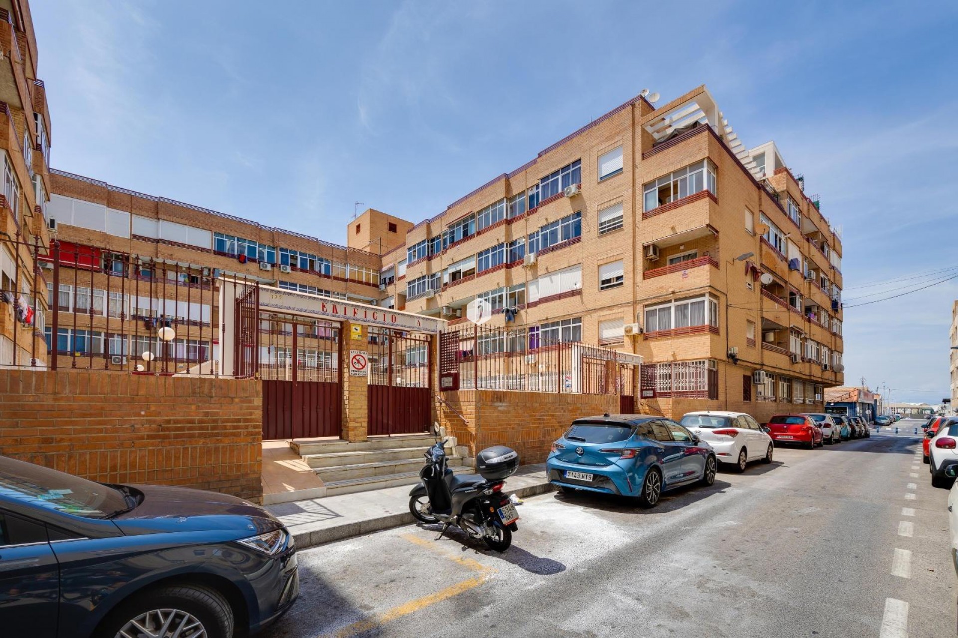 Aus zweiter Hand - Wohnung -
Torrevieja - Centro