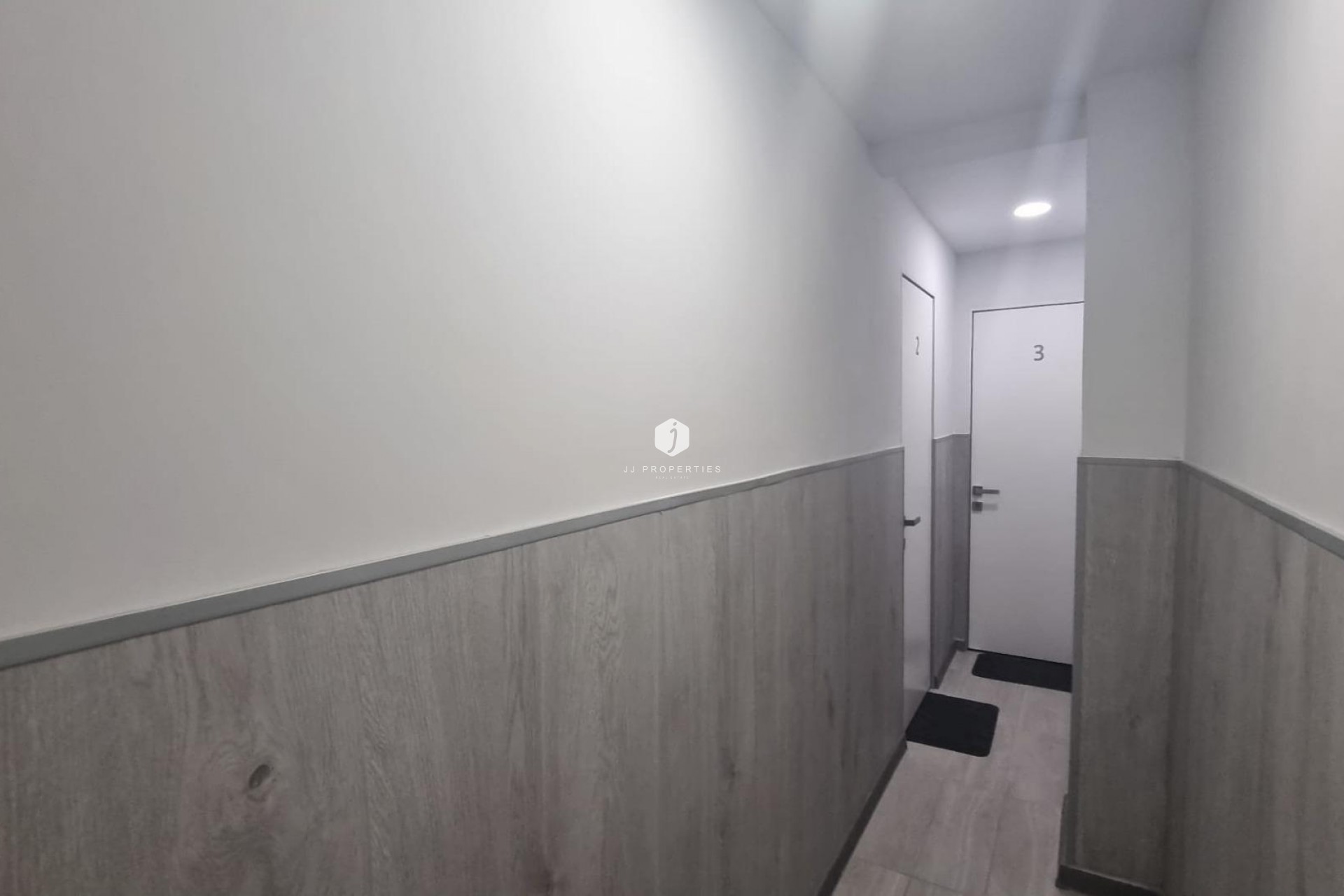 Aus zweiter Hand - Wohnung -
Torrevieja - Centro