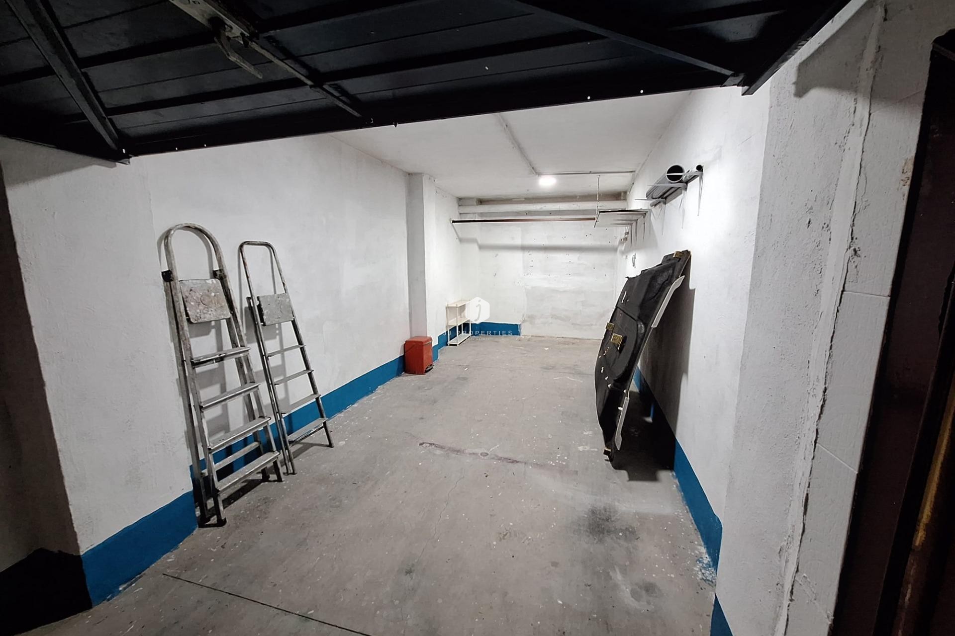 Aus zweiter Hand - Wohnung -
Torrevieja - Centro