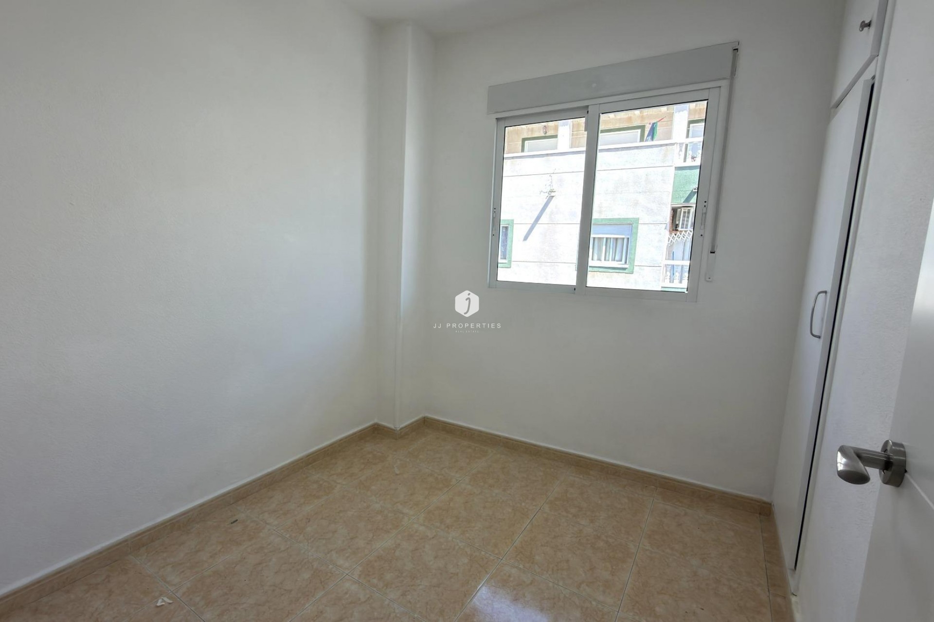 Aus zweiter Hand - Wohnung -
Torrevieja - Centro