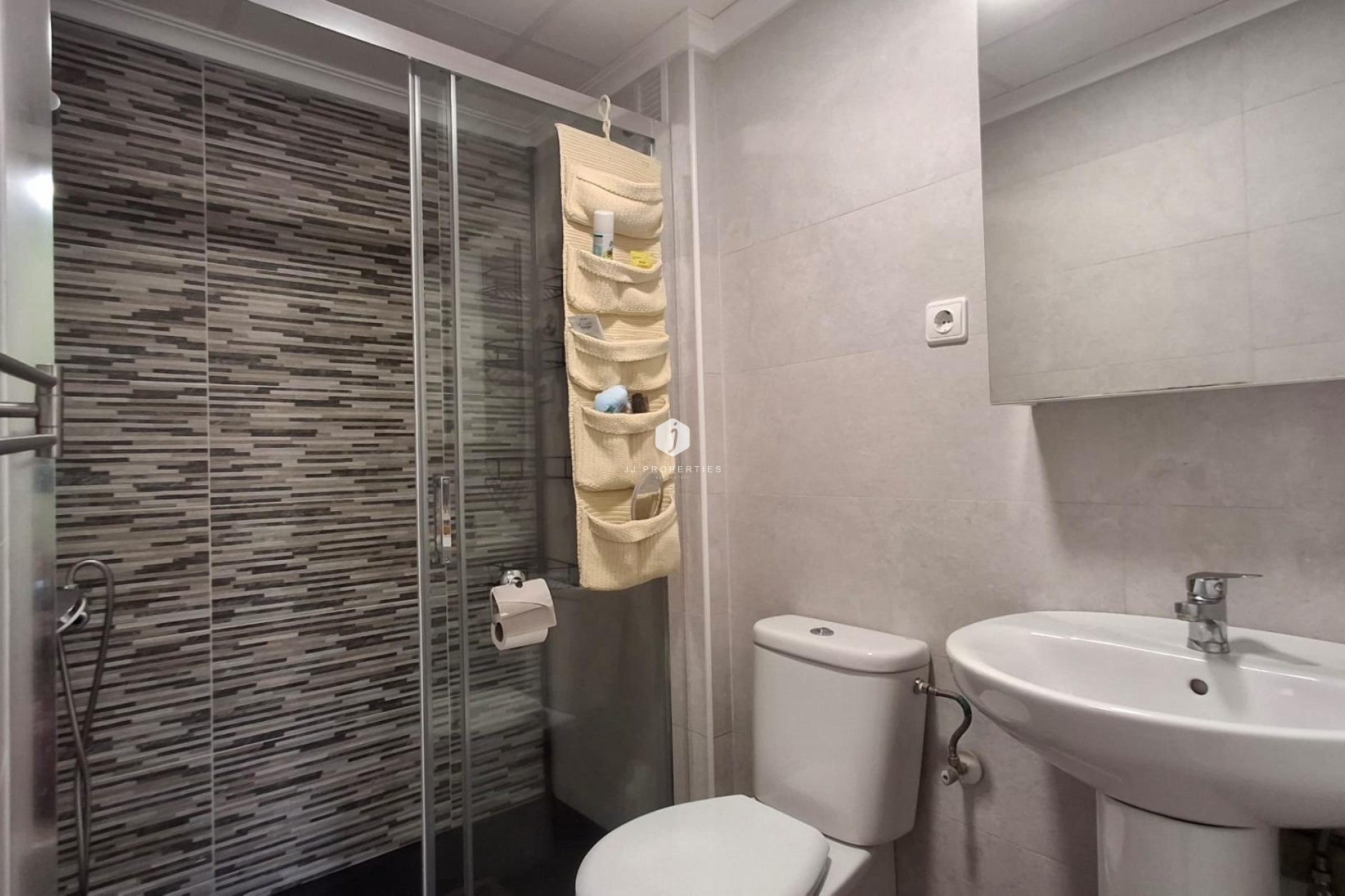 Aus zweiter Hand - Wohnung -
Torrevieja - Centro