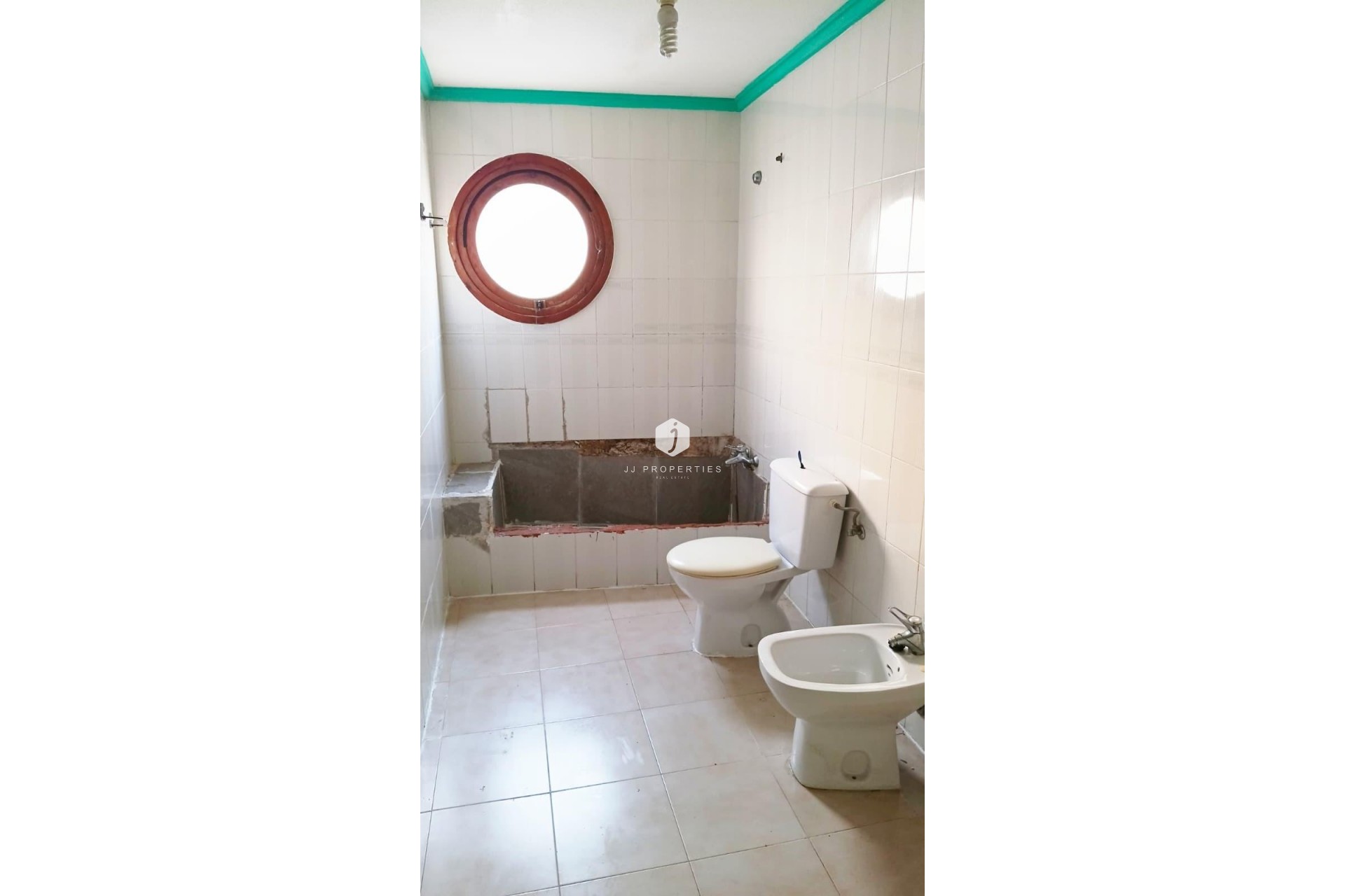 Aus zweiter Hand - Wohnung -
Torrevieja - Centro