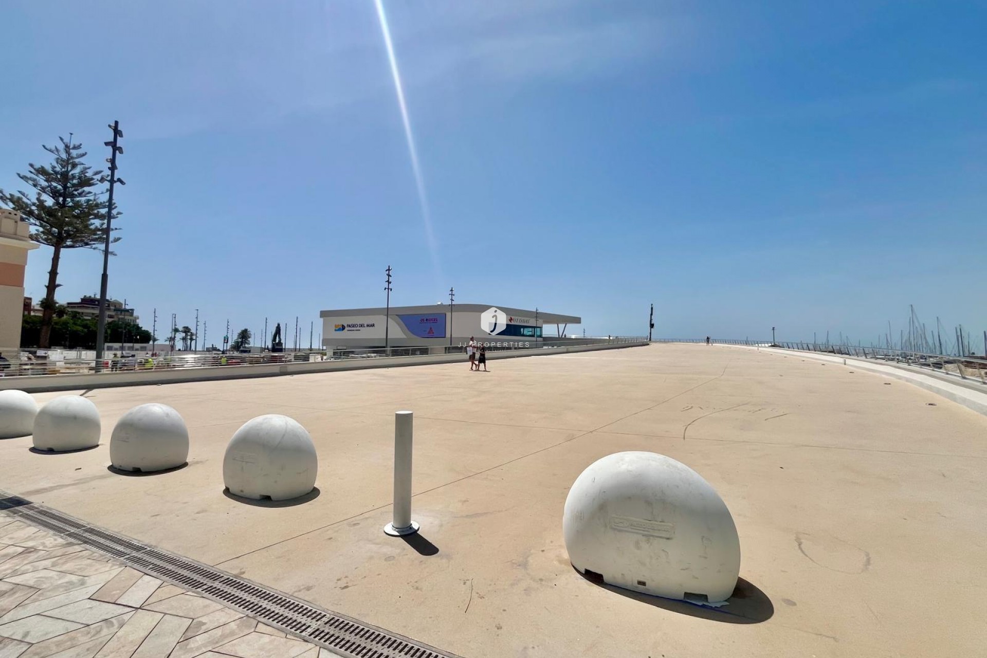 Aus zweiter Hand - Wohnung -
Torrevieja - Centro