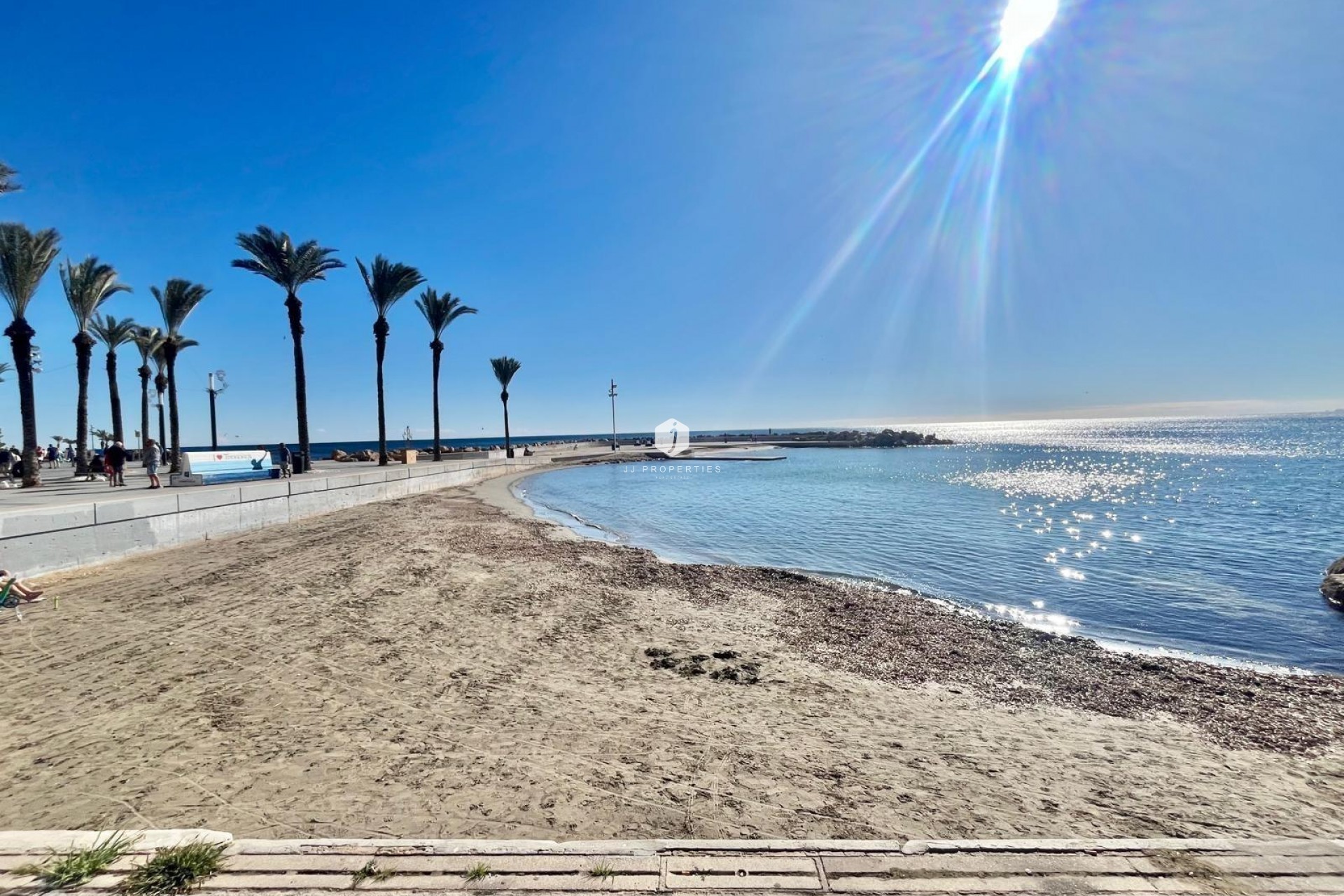 Aus zweiter Hand - Wohnung -
Torrevieja - Centro