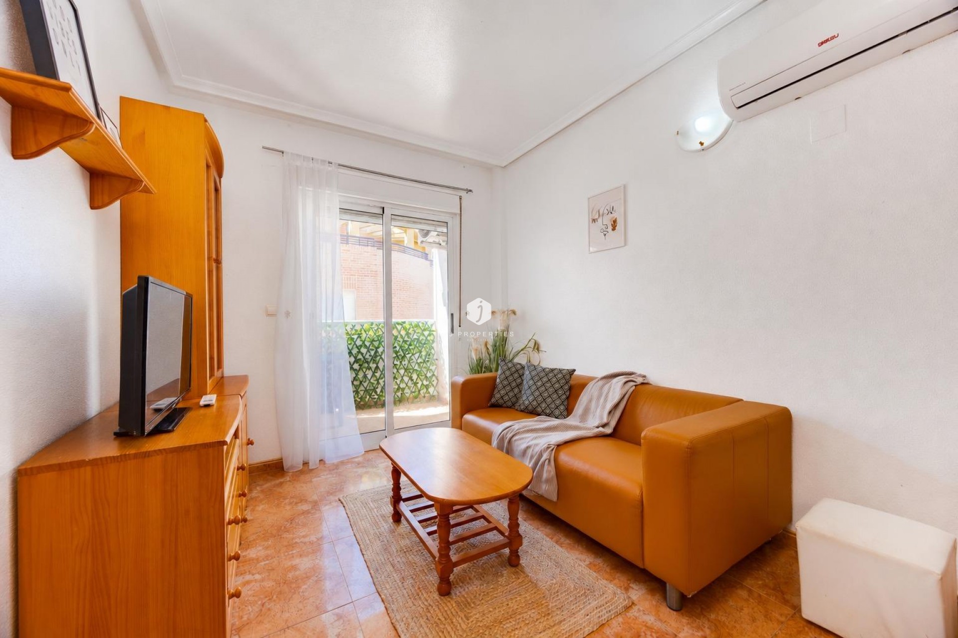 Aus zweiter Hand - Wohnung -
Torrevieja - Centro