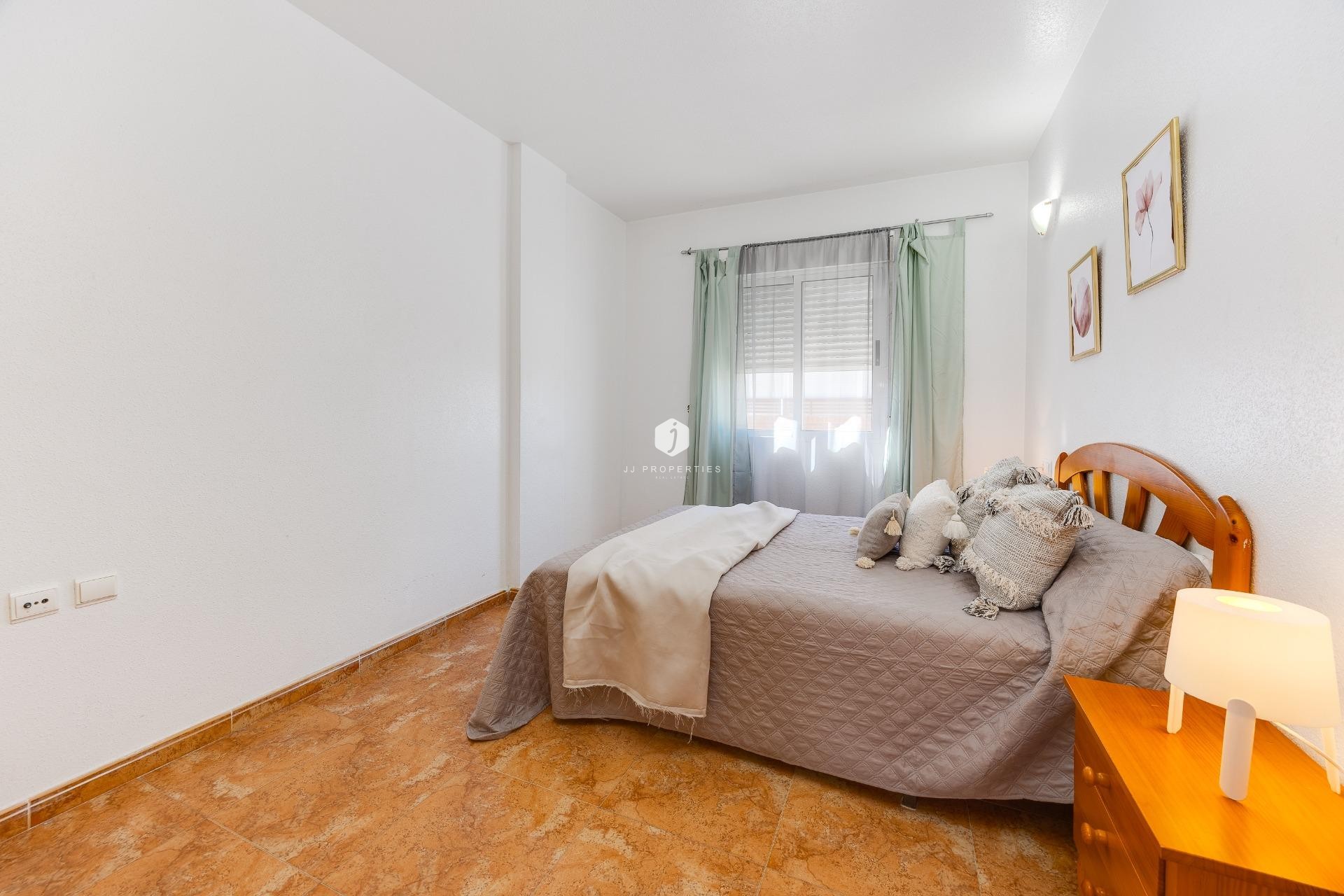 Aus zweiter Hand - Wohnung -
Torrevieja - Centro