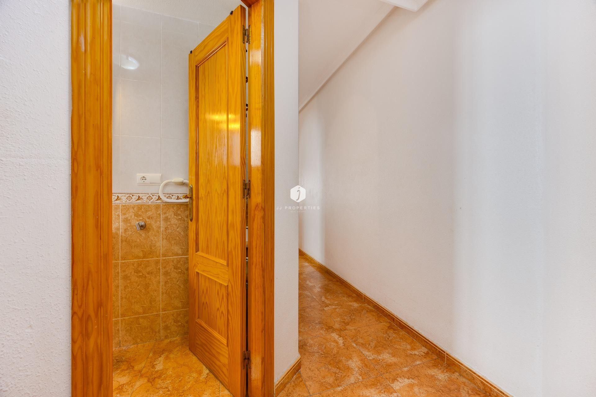 Aus zweiter Hand - Wohnung -
Torrevieja - Centro