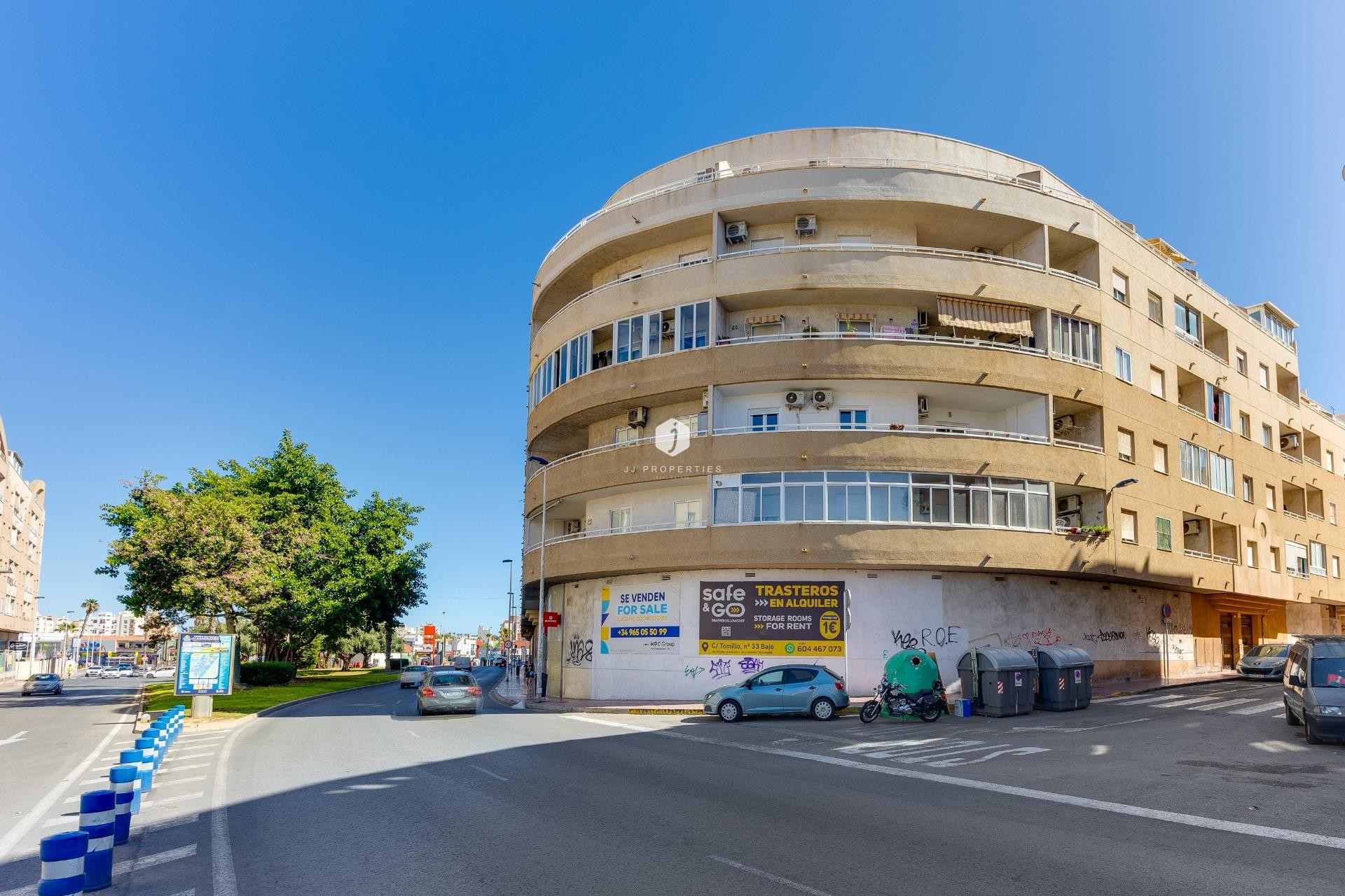 Aus zweiter Hand - Wohnung -
Torrevieja - Centro