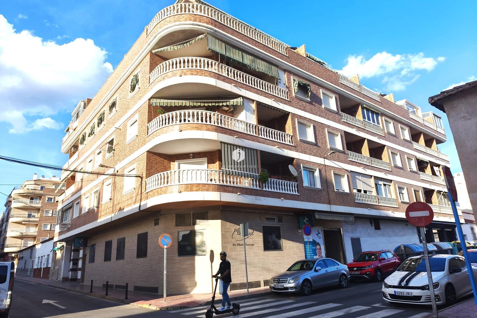 Aus zweiter Hand - Wohnung -
Torrevieja - Centro