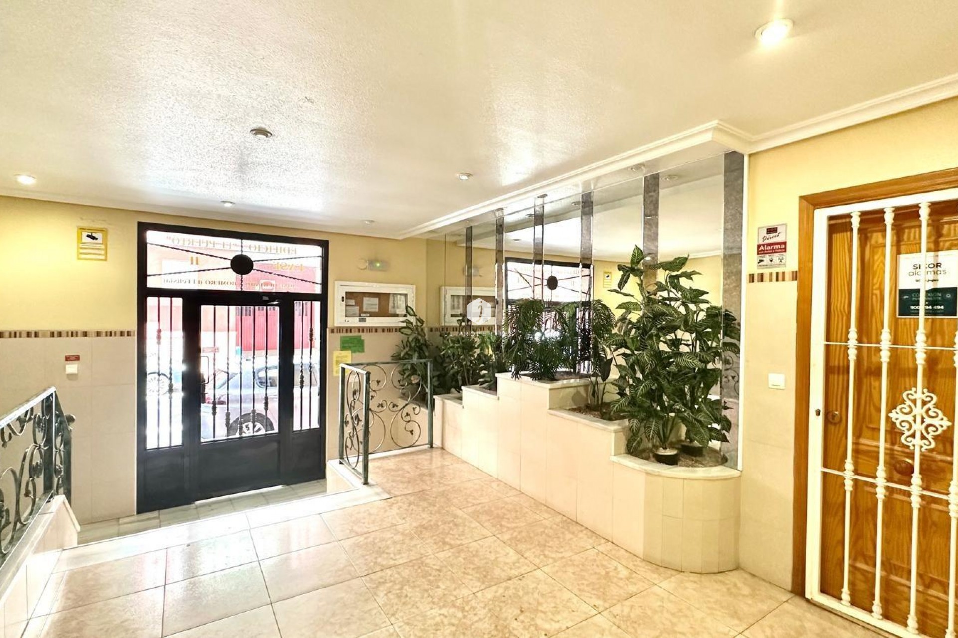 Aus zweiter Hand - Wohnung -
Torrevieja - Centro
