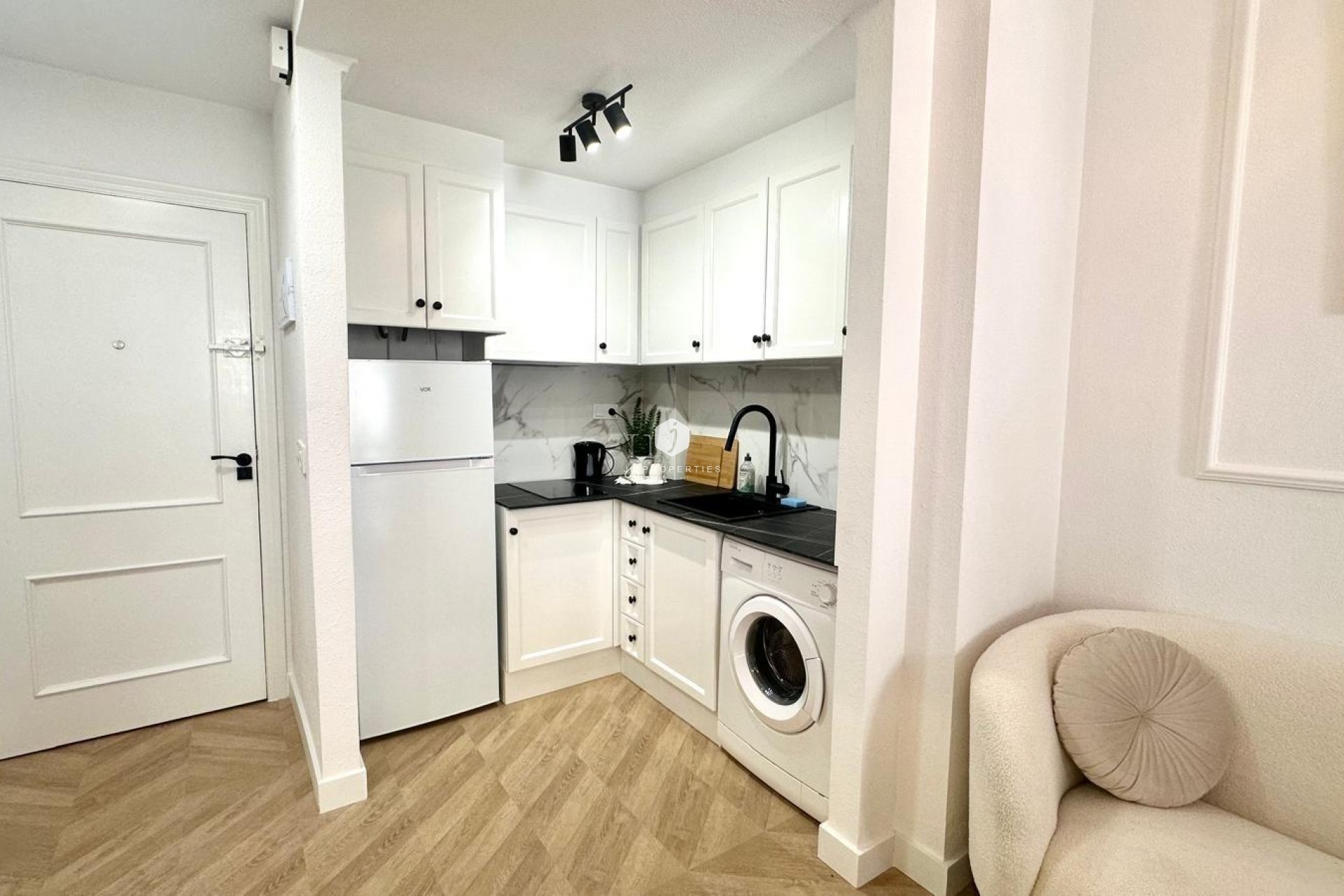 Aus zweiter Hand - Wohnung -
Torrevieja - Centro