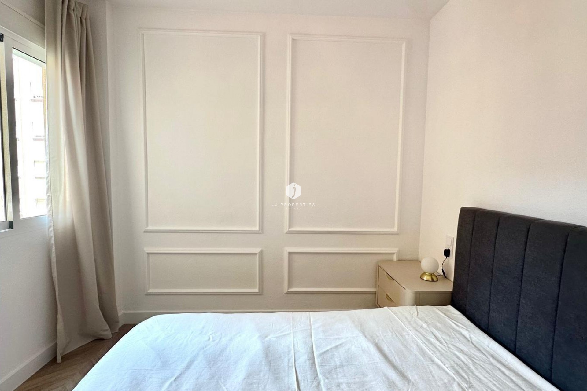Aus zweiter Hand - Wohnung -
Torrevieja - Centro
