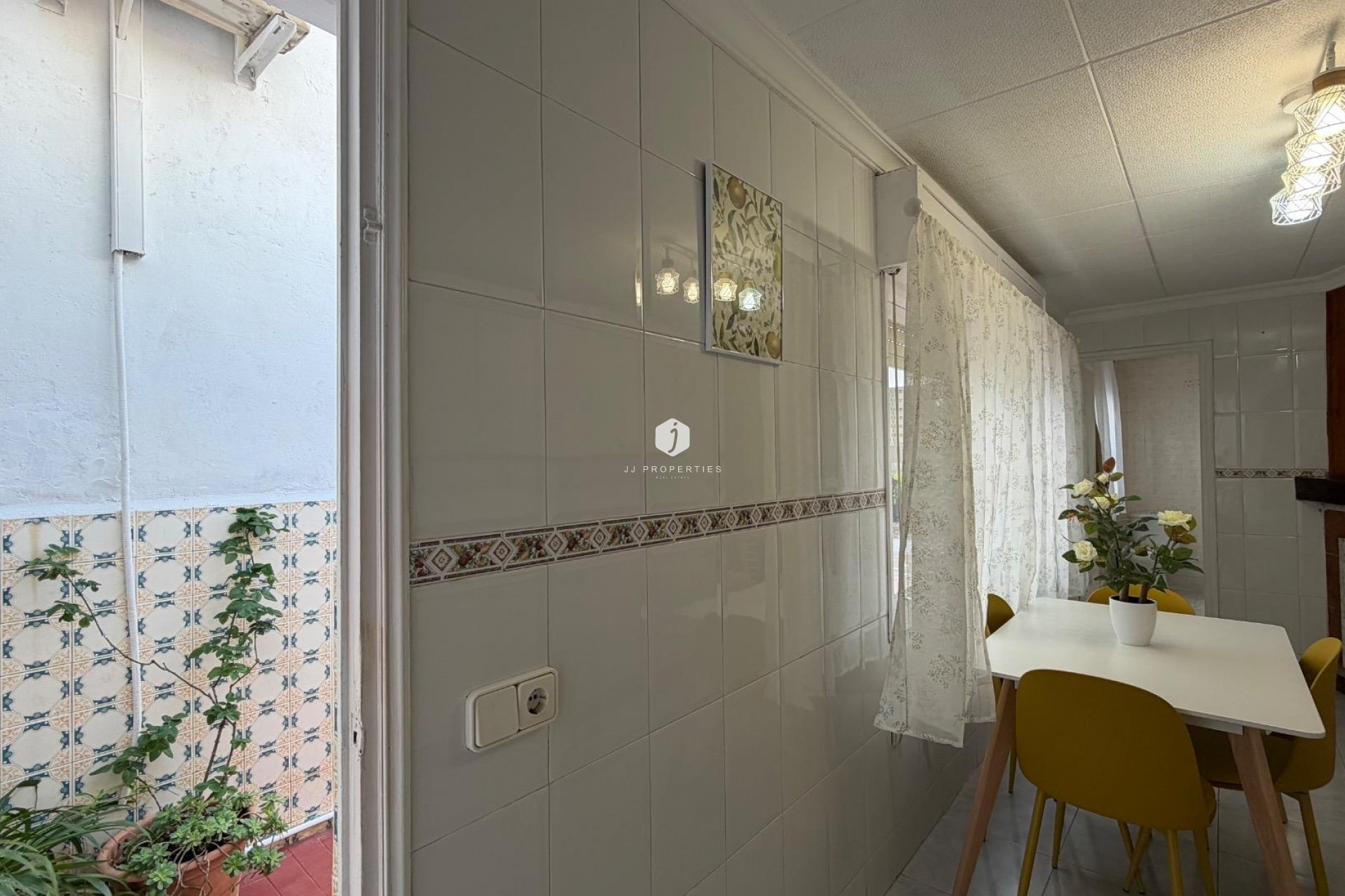 Aus zweiter Hand - Wohnung -
Torrevieja - Centro