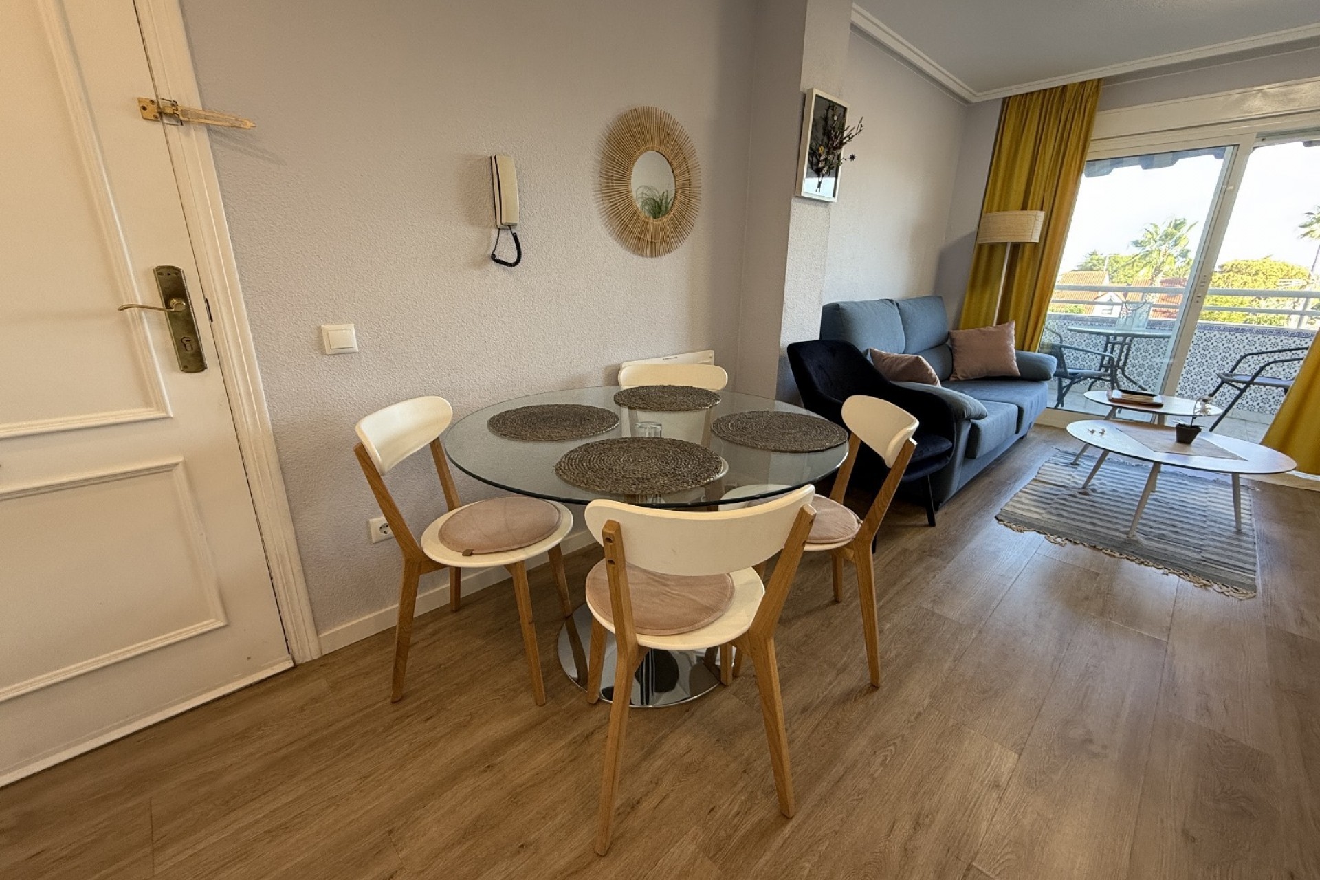 Aus zweiter Hand - Wohnung -
Torrevieja - Costa Blanca